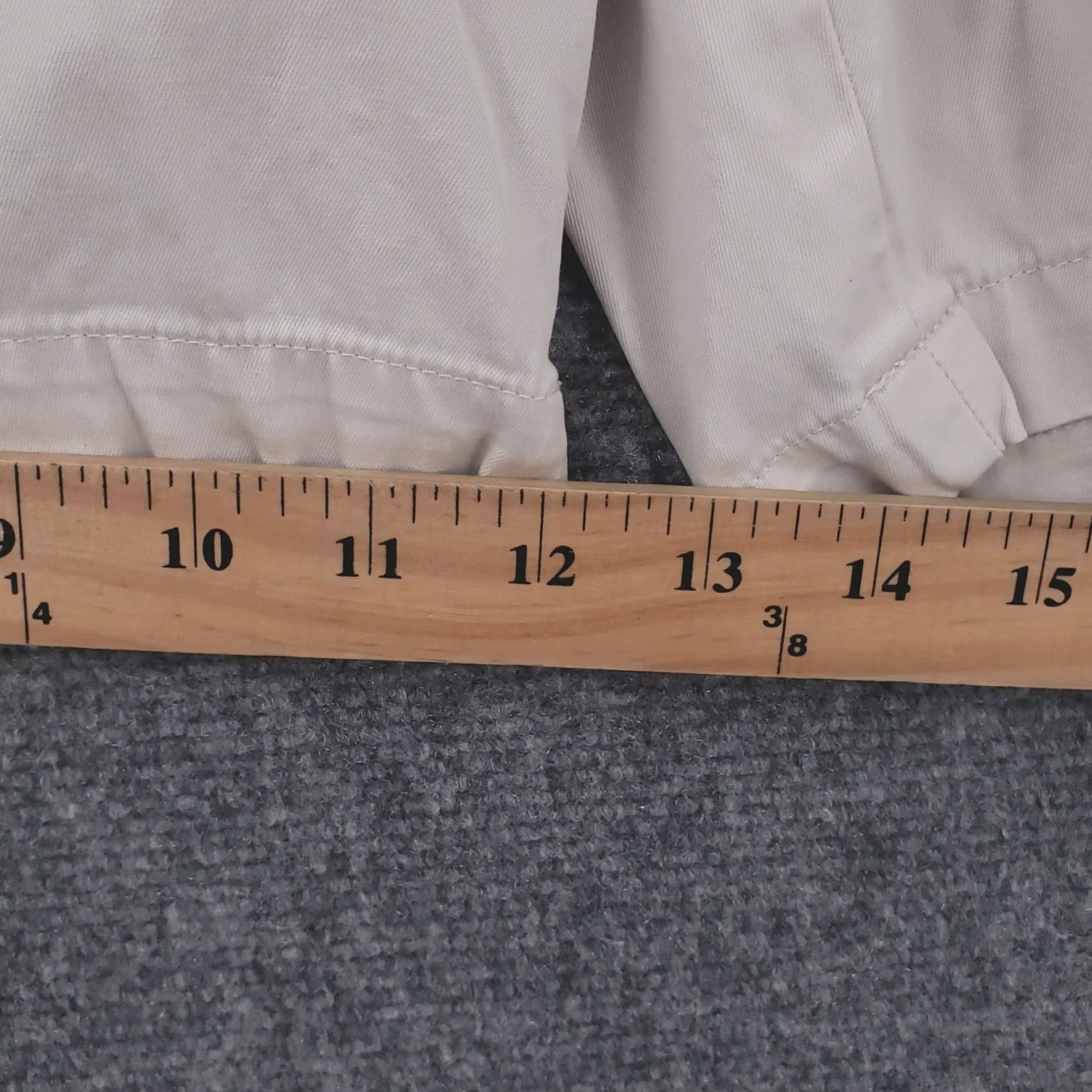 Talbots Talbots Shorts Womens 16 Beige High Rise Chino Flat Front Zip Fly Casual Preppy Size 38" / US 16 / IT 52 - 6 Thumbnail