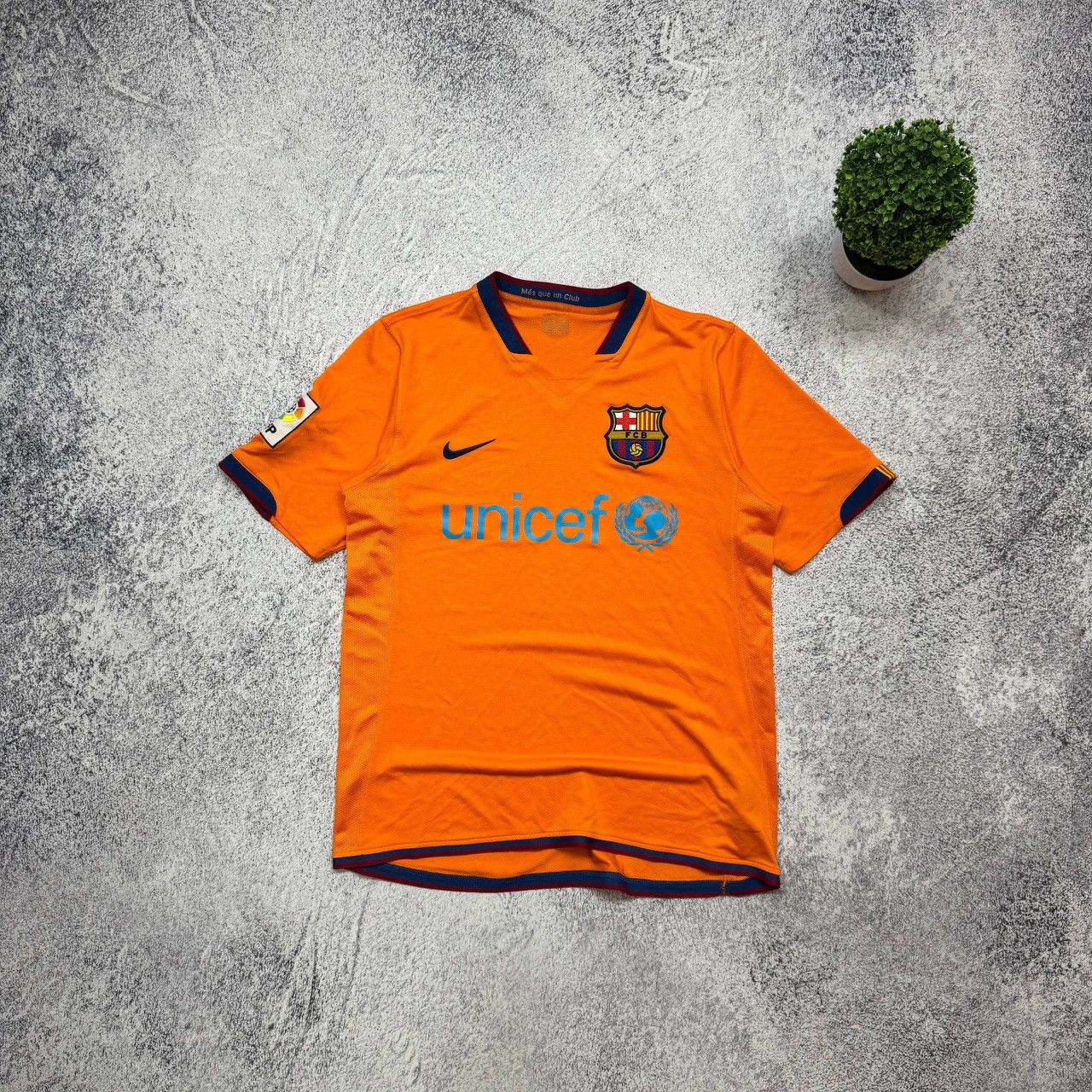 Nike Vintage Nike Barcelona 2006/2008 Away Football Jersey Shirt Size US S / EU 44-46 / 1 - 1 Thumbnail