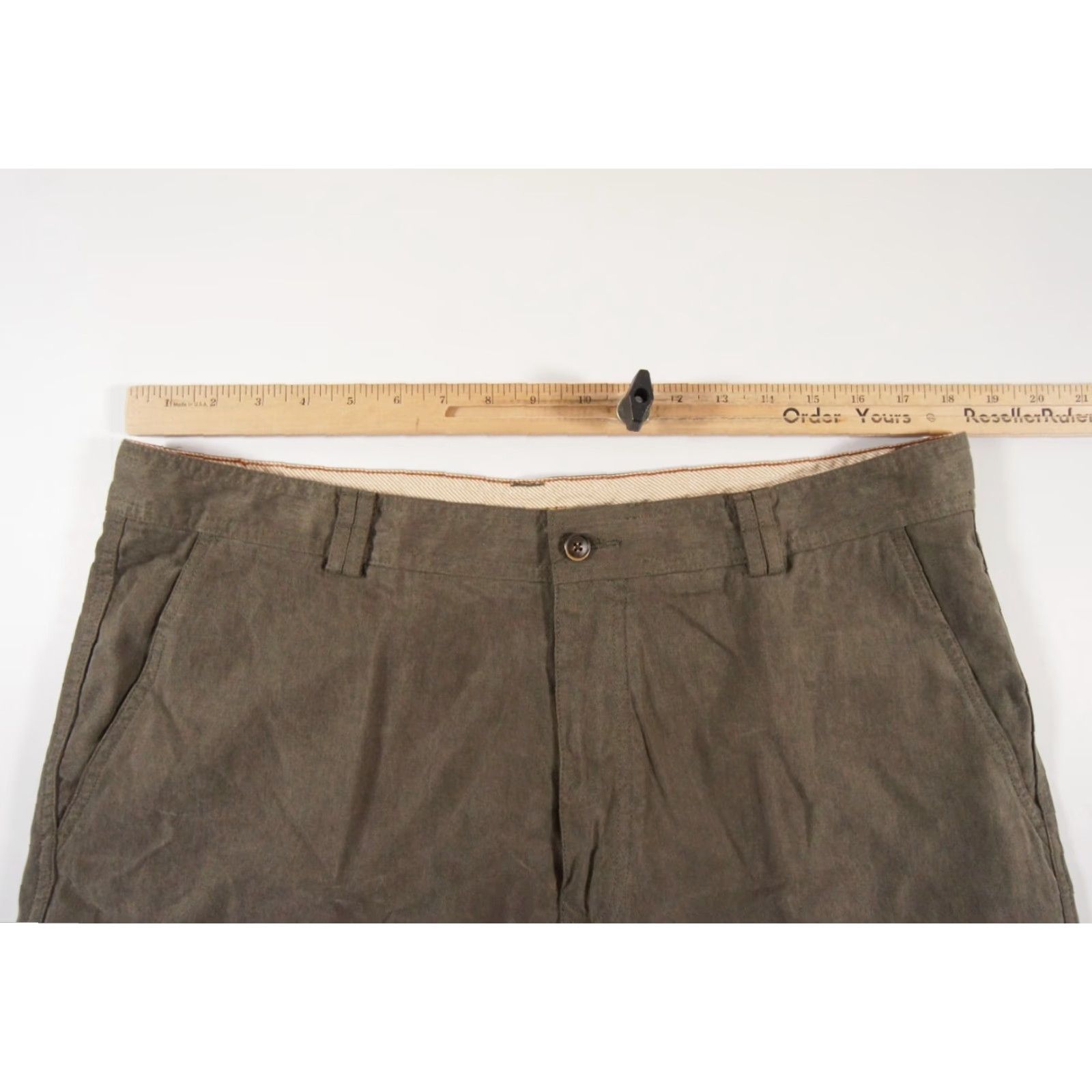 Tommy Bahama VINTAGE Tommy Bahama Mens Shorts Size 36 Green Chino Flat Front Casual Office Holiday Size US 36 / EU 52 - 6 Thumbnail