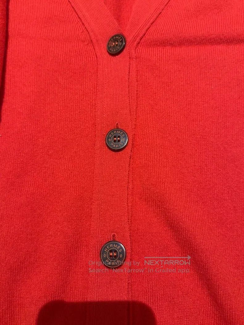Hermes Hermes V-neck cashmere knitted sweater Size XS / US 0-2 / IT 36-38 - 2 Thumbnail