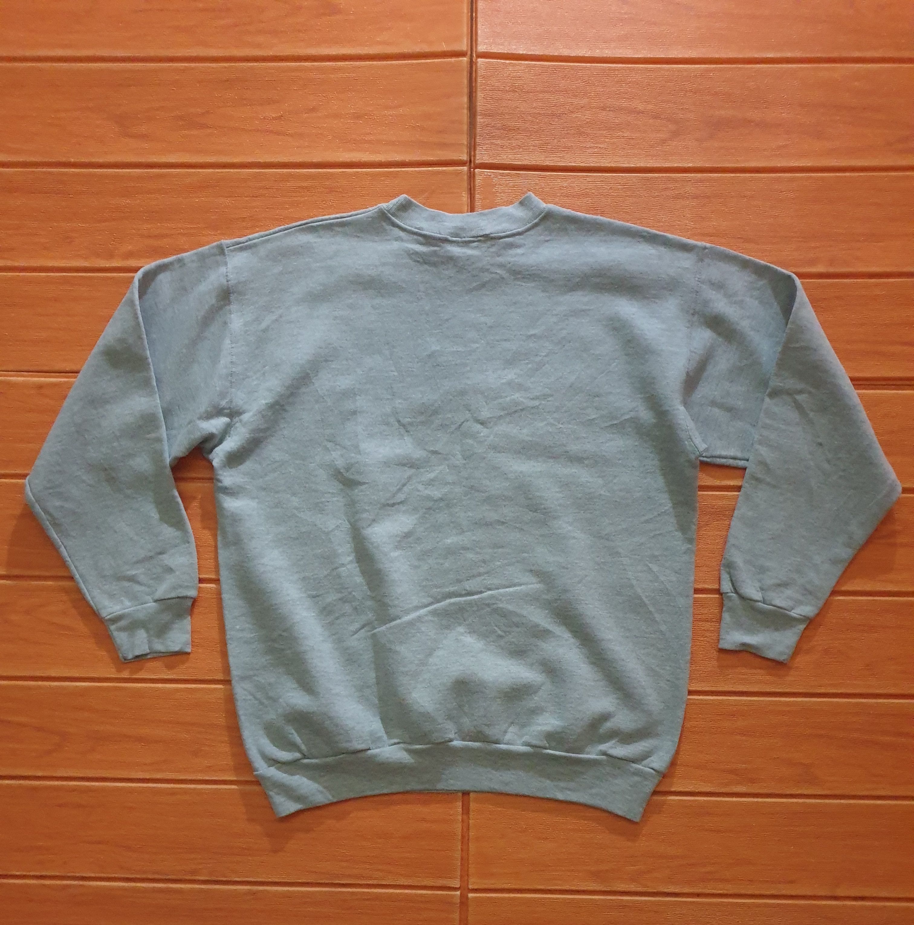Mickey Mouse Vintage mickey mouse sweatshirt Size US M / EU 48-50 / 2 - 6 Thumbnail