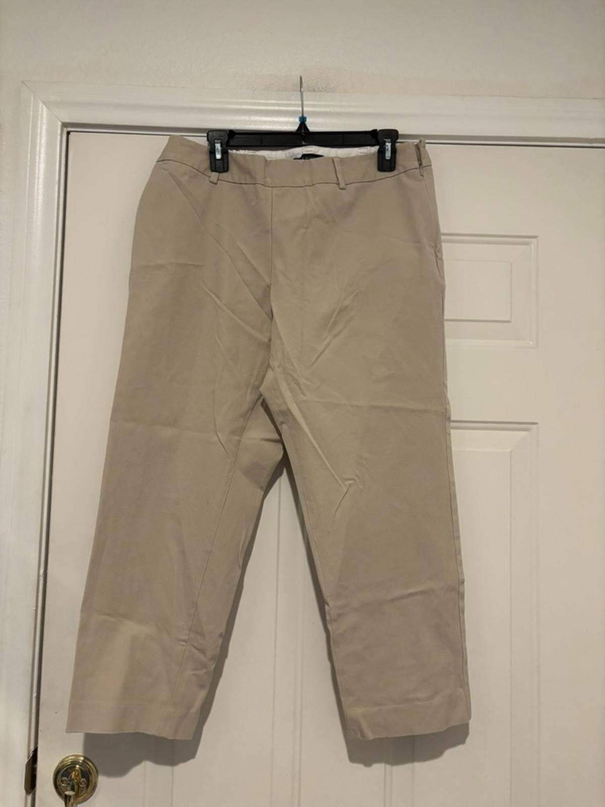Designer Womens Talbots sz 14 wide petite tan capris #574 Size 36" / US 14 / IT 50 - 1 Thumbnail