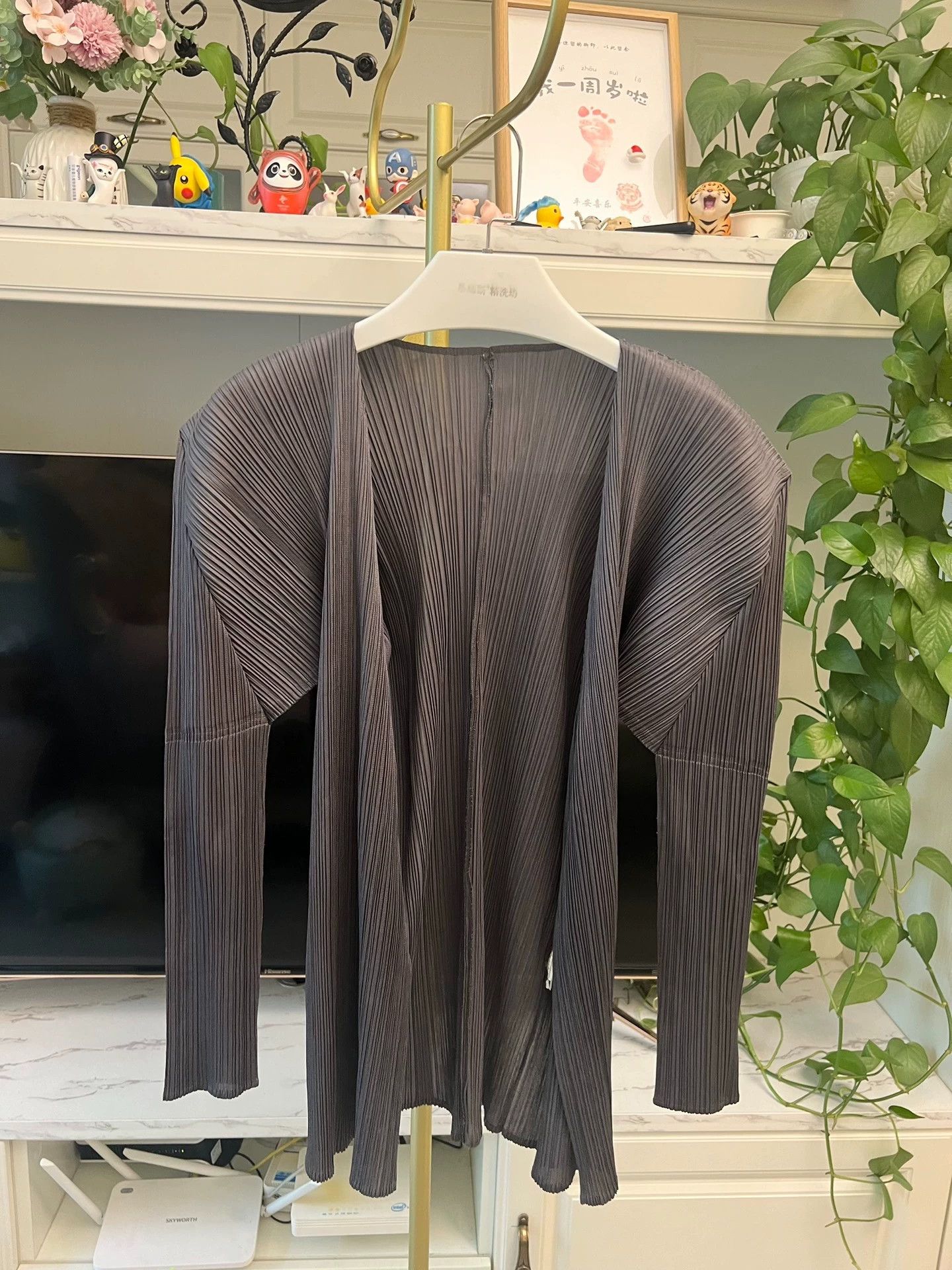 Issey Miyake issey miyake Middle aged right angled dark gray jacket Size US M / EU 48-50 / 2 - 1 Thumbnail