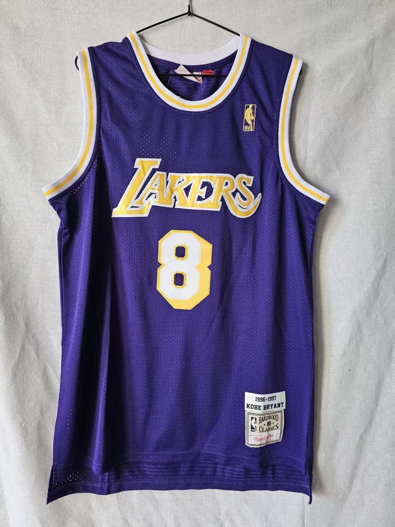 NBA Los Angeles Lakers 8 Kobe Bryant Jersey Stitched Size US M / EU 48-50 / 2 - 1 Thumbnail