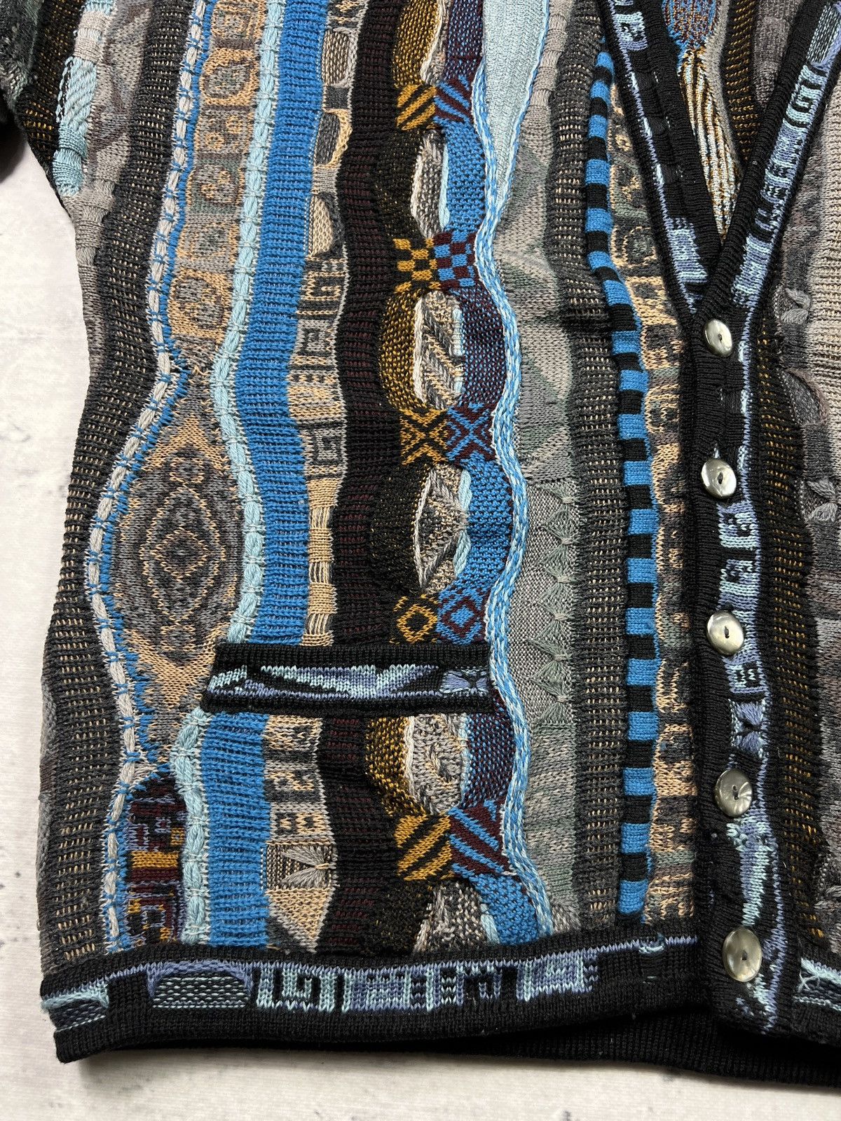 Coogi Coogi vintage sweater knit wear cardigan australia wool 90 Size US XL / EU 56 / 4 - 8 Thumbnail