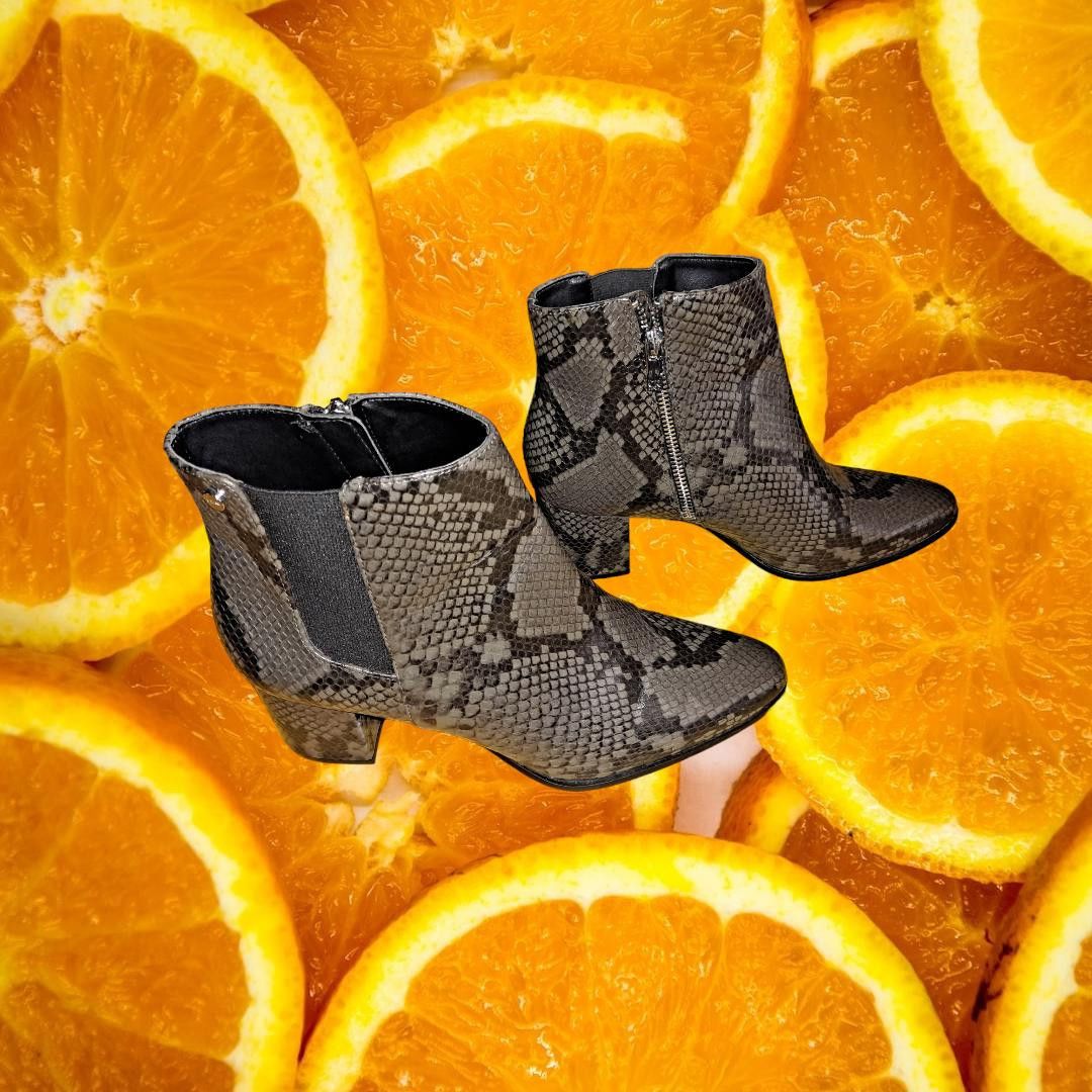 Calvin Klein Calvin Klein Fiona Snakeskin Pattern Ankle Boots Size 9.5 Size US 9.5 / IT 39.5 - 3 Thumbnail