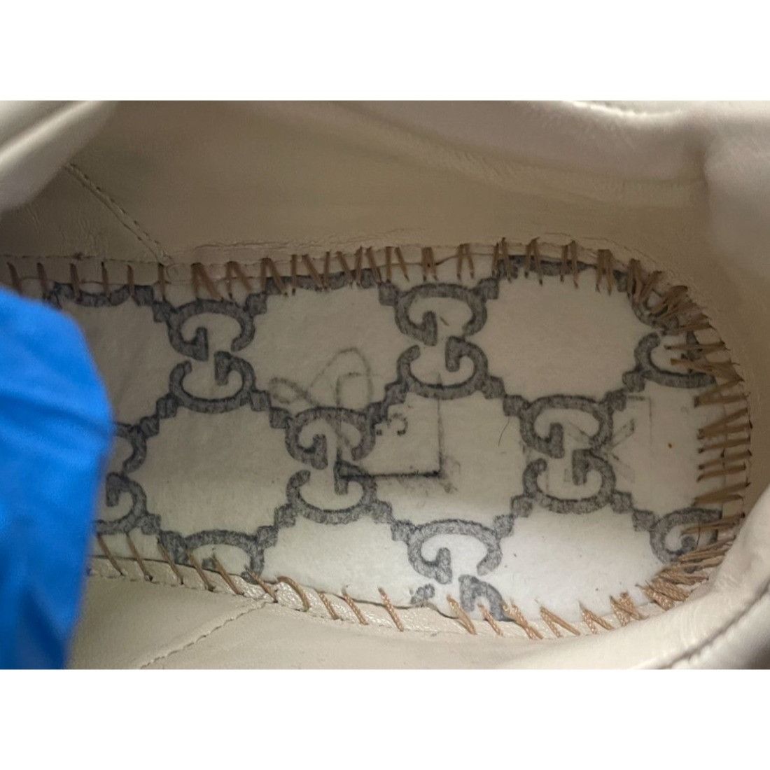 Gucci Gucci Womens Rhyton Logo Sneakers White Leather Italy Size US 5.5 / IT 35.5 - 7 Thumbnail