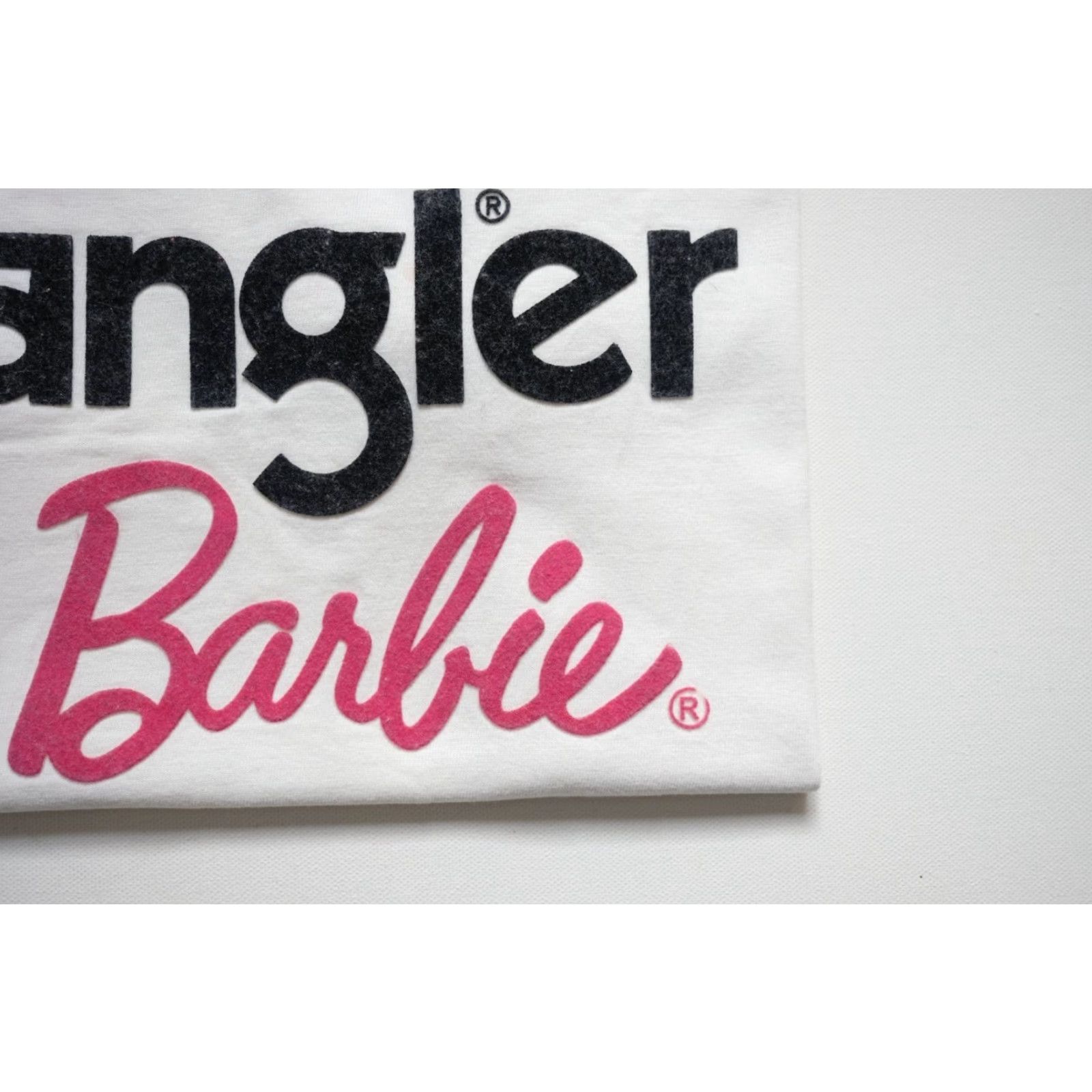 Fruit Of The Loom VINTAGE WRANGLER BARBIE MATTEL TOY DOLL WESTERN RINGER GRAPHIC WHITE PINK T SHIRT SZ L Size L / US 10 / IT 46 - 4 Thumbnail