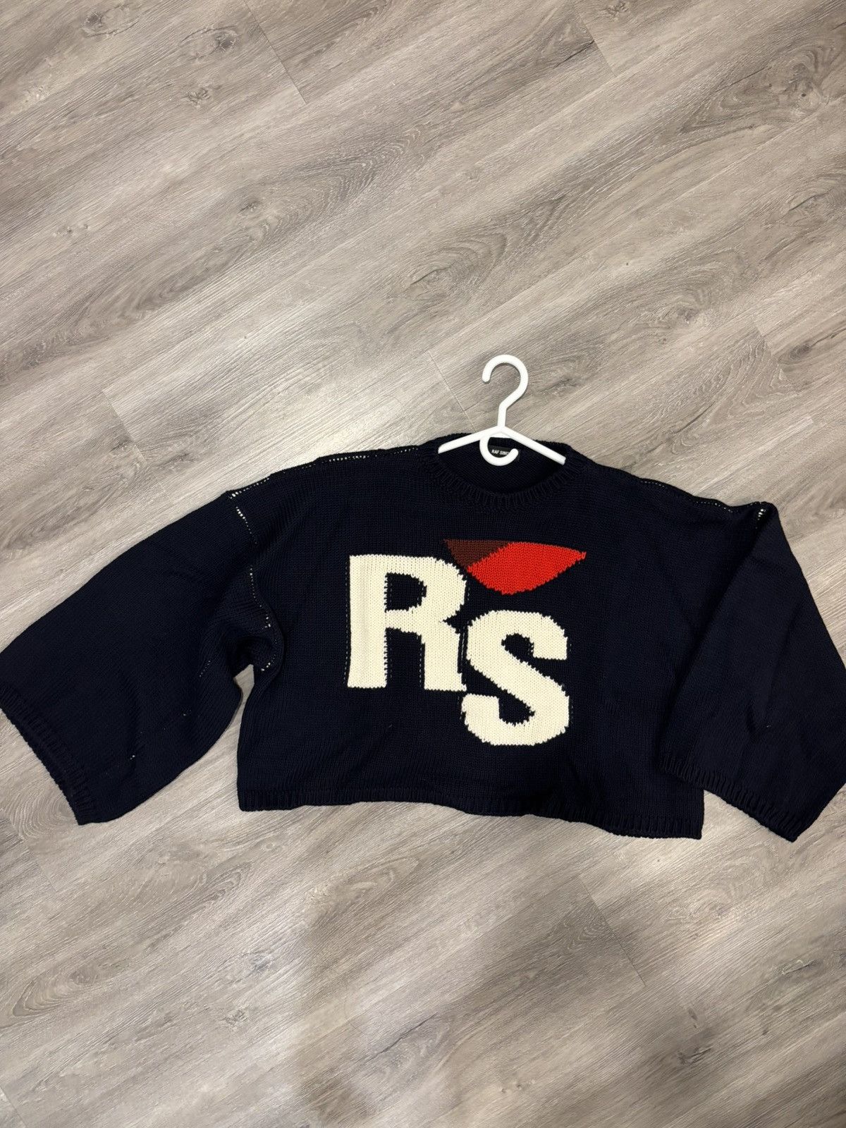 Raf Simons Navy Raf Simons cropped RS sweater Size US S / EU 44-46 / 1 - 1 Thumbnail