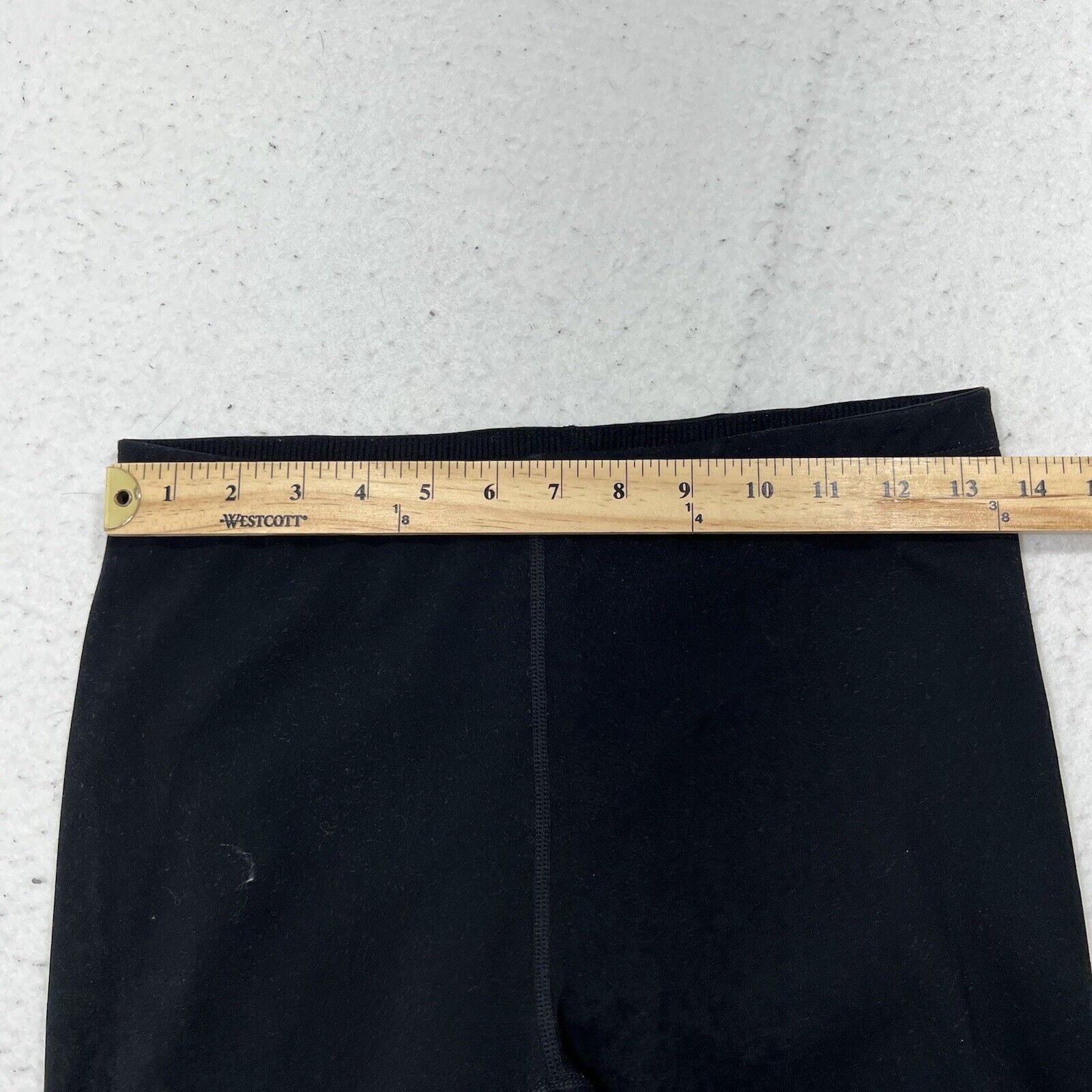 Other Fabletics Black Athletic Cropped Pull On Leggings Pants Size 32" / US 10 / IT 46 - 8 Thumbnail