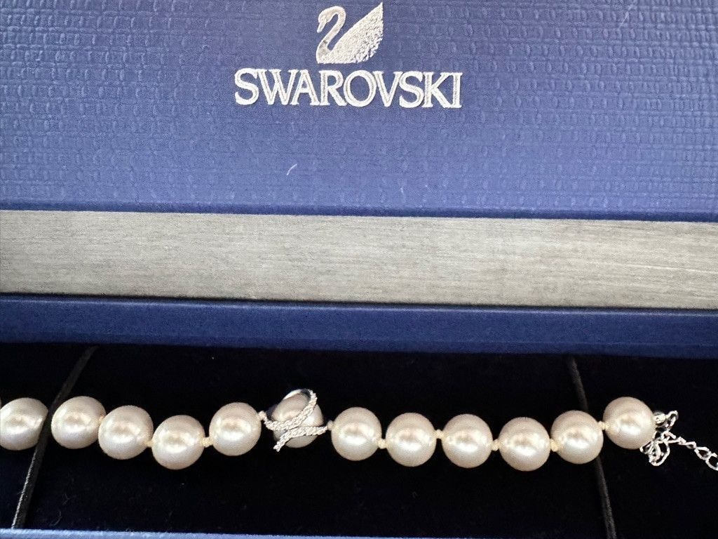 Swarovski Swarovski Nude rhodium plated w pearls bracelet Size ONE SIZE - 2 Thumbnail