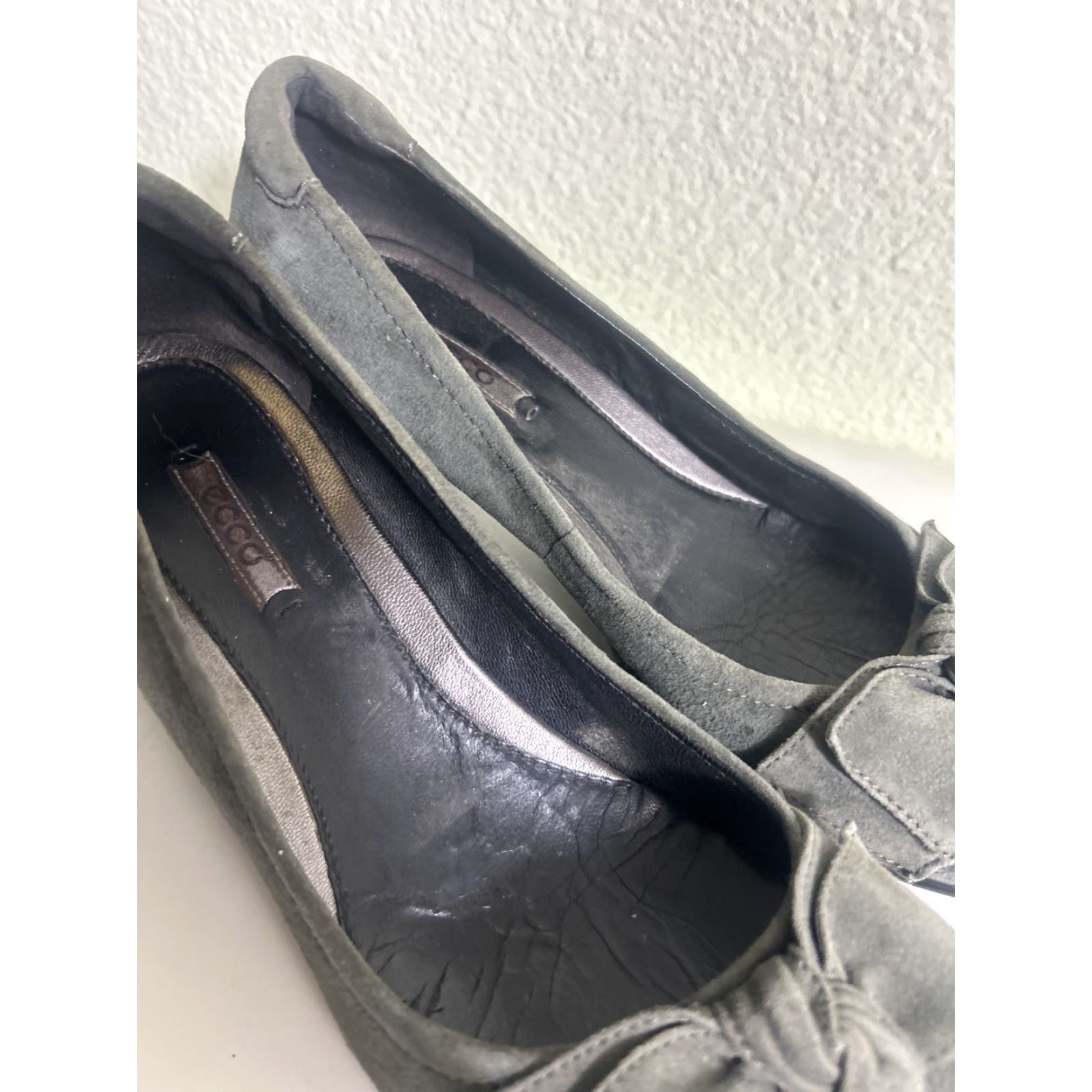 Ecco Ecco Heels Womens Size 41 US 10-10.5 Gray Suede Bow Size US 10 / IT 40 - 3 Thumbnail