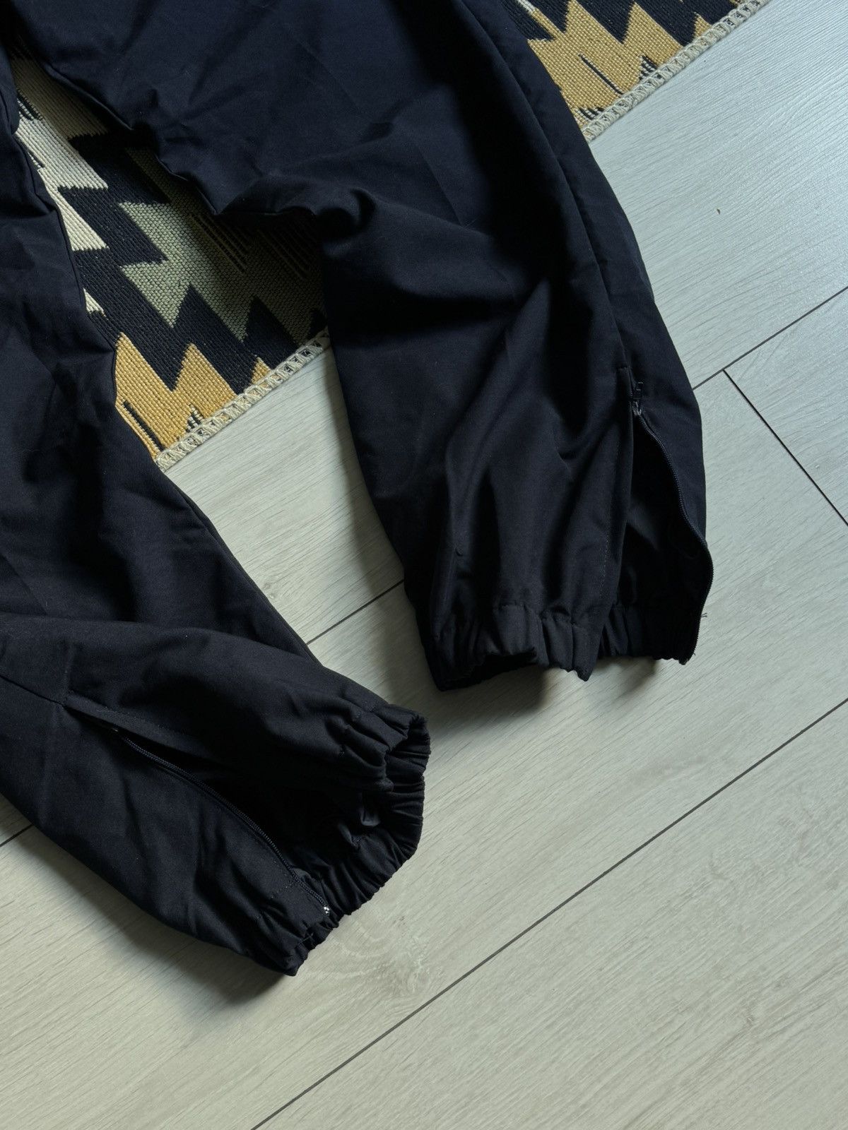 Reebok Vintage Reebok Essentials Nylon Y2K Pants Size US 28 / EU 44 - 8 Thumbnail