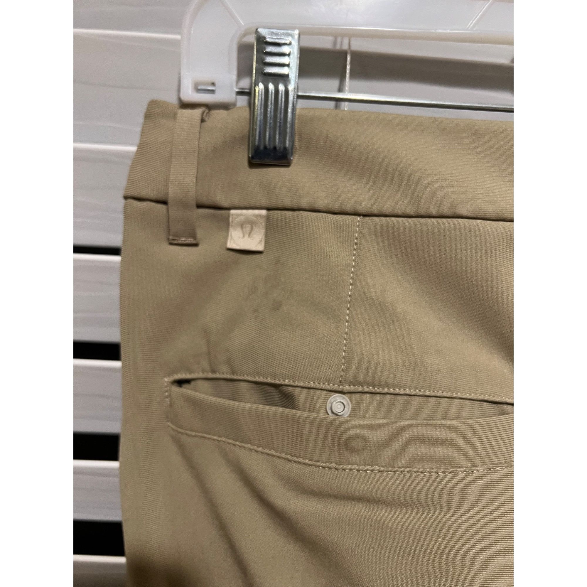Lululemon Lululemon Men’s Khaki Pants - Size 28 Size US 28 / EU 44 - 4 Thumbnail