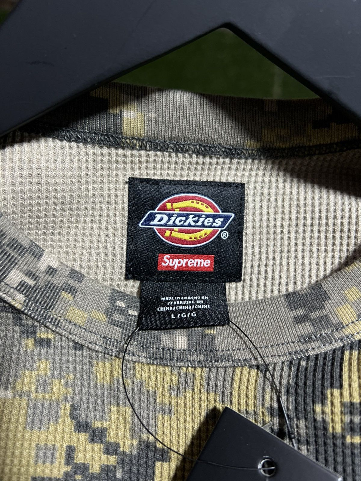 Dickies × Supreme Supreme Dickies Camo Thermal Size US L / EU 52-54 / 3 - 3 Thumbnail
