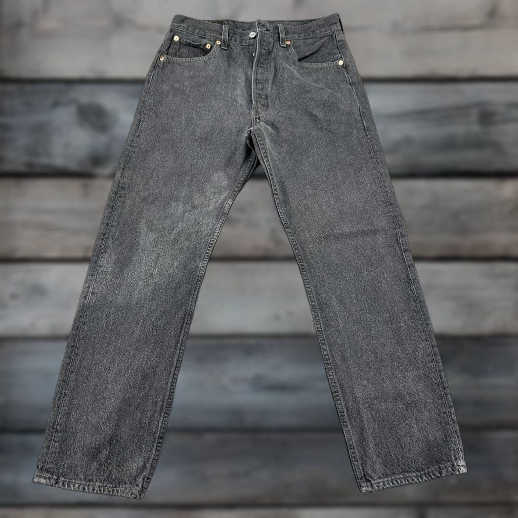 Levi's VINTAGE Levi's 501 Jeans Men 31x30 Black Straight Regular Fit USA 90s Jeans Mens Regular Black 501 Straight USA Retro Decade Size US 31 - 1 Thumbnail