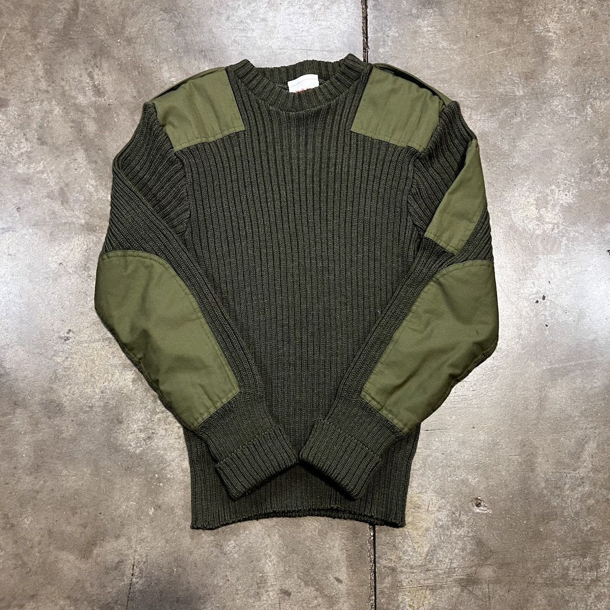 Vintage Vintage Woolly Pully Wool Military Sweater Olive Green Size US M / EU 48-50 / 2 - 2 Thumbnail