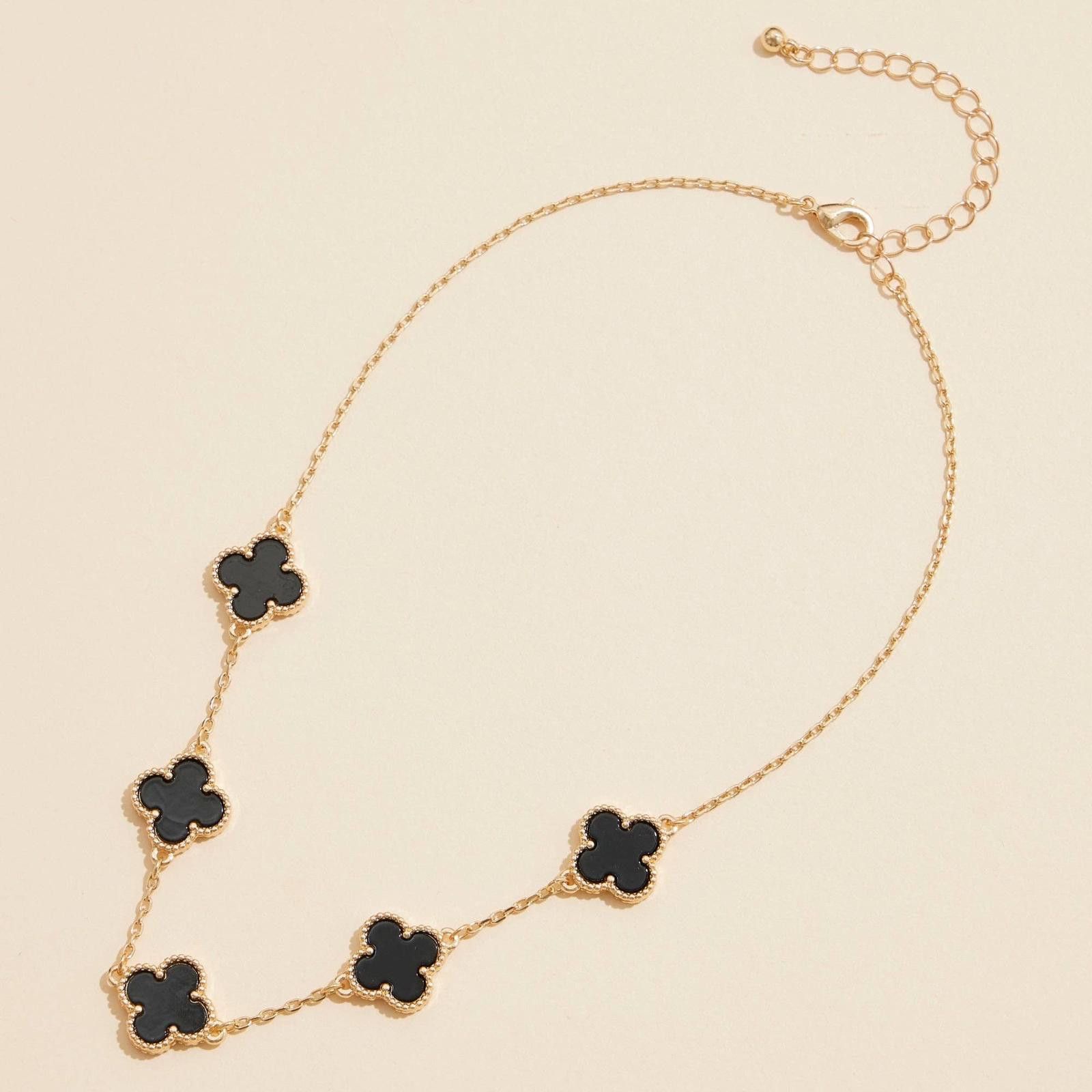 Other Gold Chain Clover Necklace with Shell Inlay Charms Size ONE SIZE - 10 Thumbnail