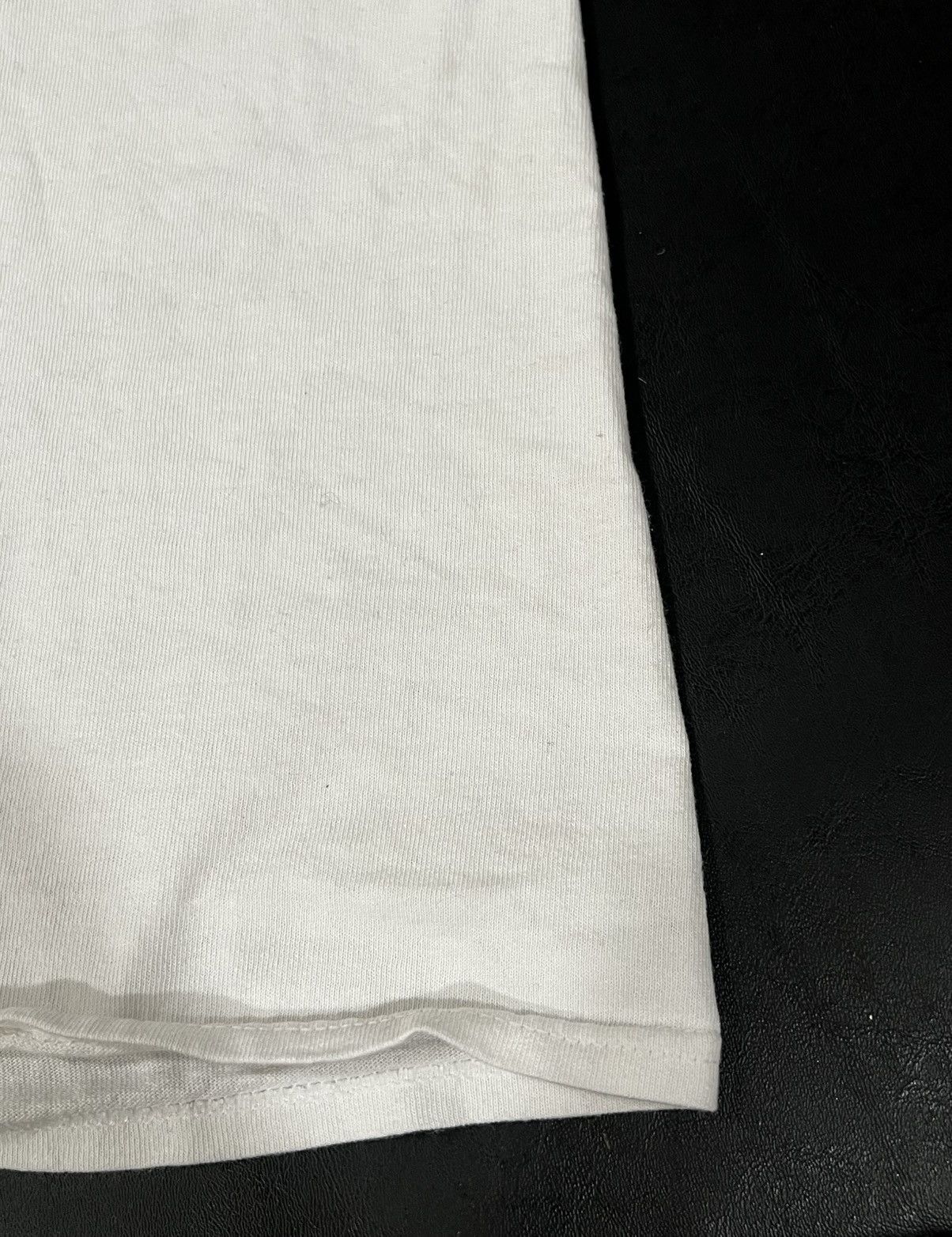 Vintage Vintage Bigfoot White T-shirt Size US L / EU 52-54 / 3 - 14 Thumbnail