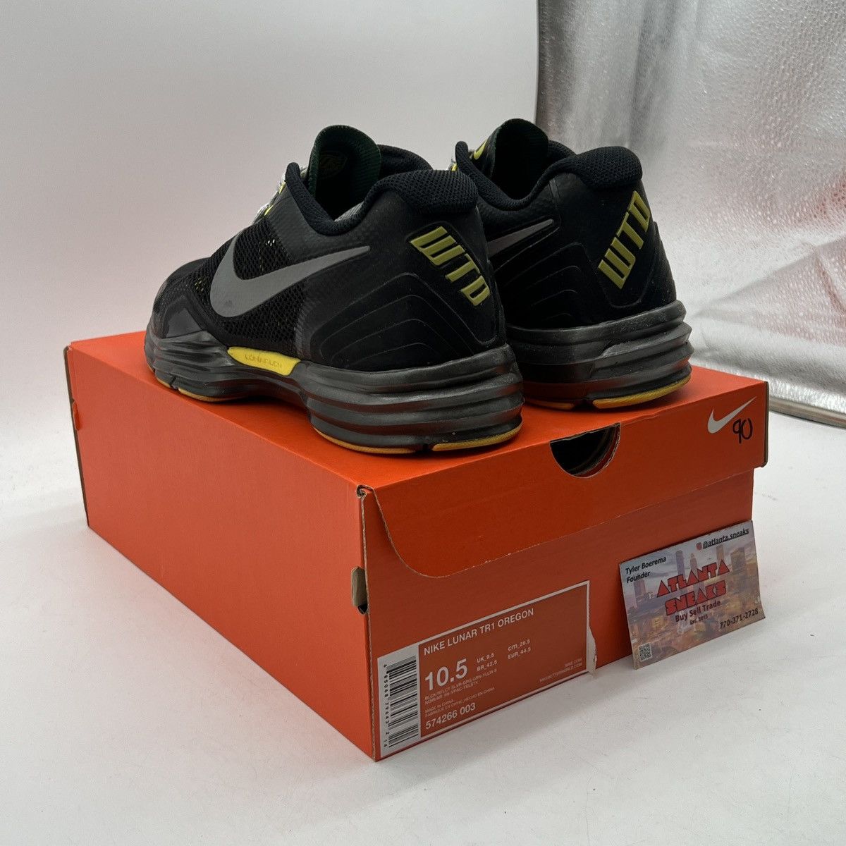 Nike Lunar tr1 Oregon away Size US 10.5 / EU 43-44 - 4 Thumbnail