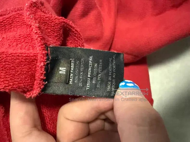Vetements VETEMENTS Asymmetrical Patchwork Red Sweatshirt Size US M / EU 48-50 / 2 - 3 Thumbnail