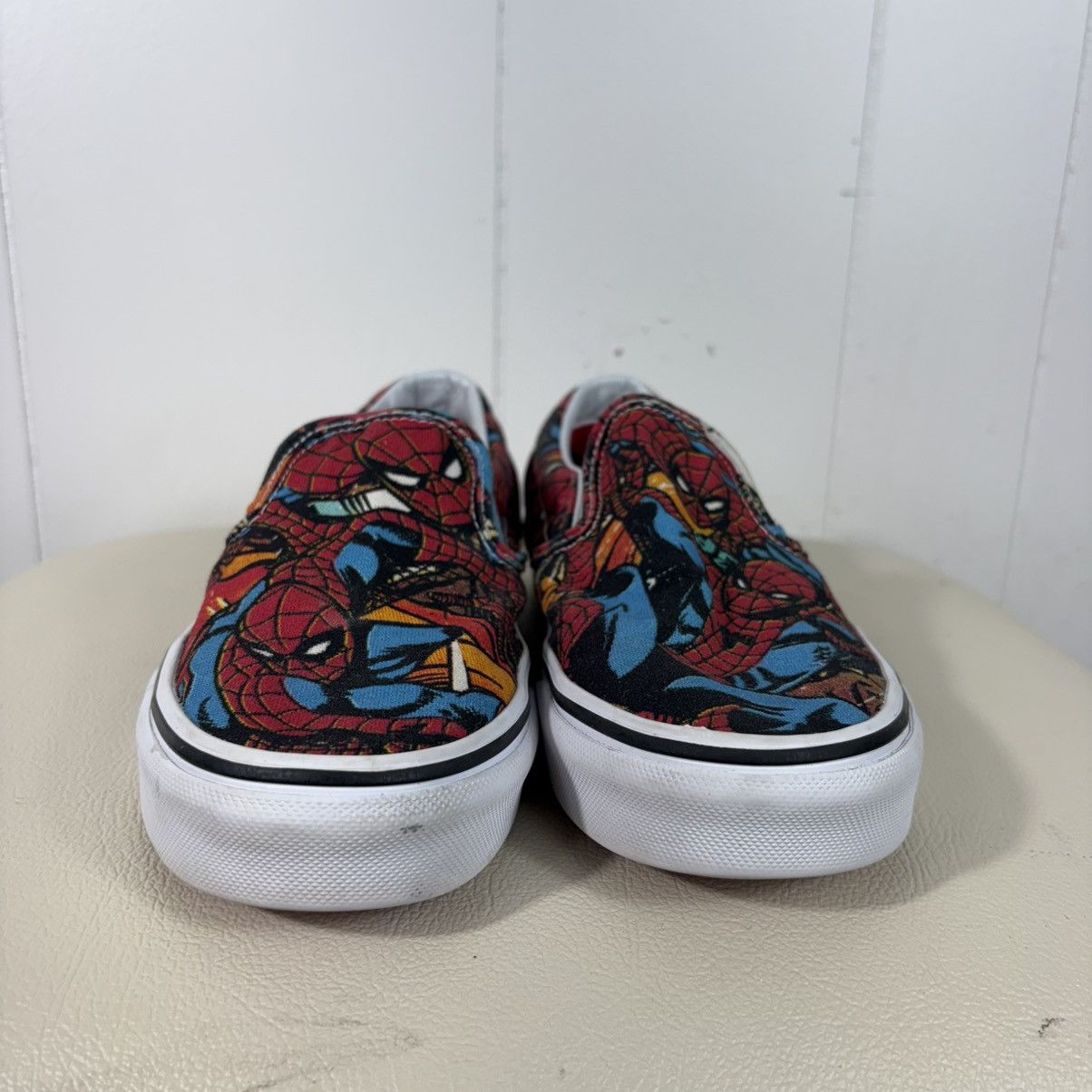 Vans Vans x Marvel Spider-Man Low Top Slip On Canvas Sneakers Size US 6.5 / IT 36.5 - 2 Thumbnail