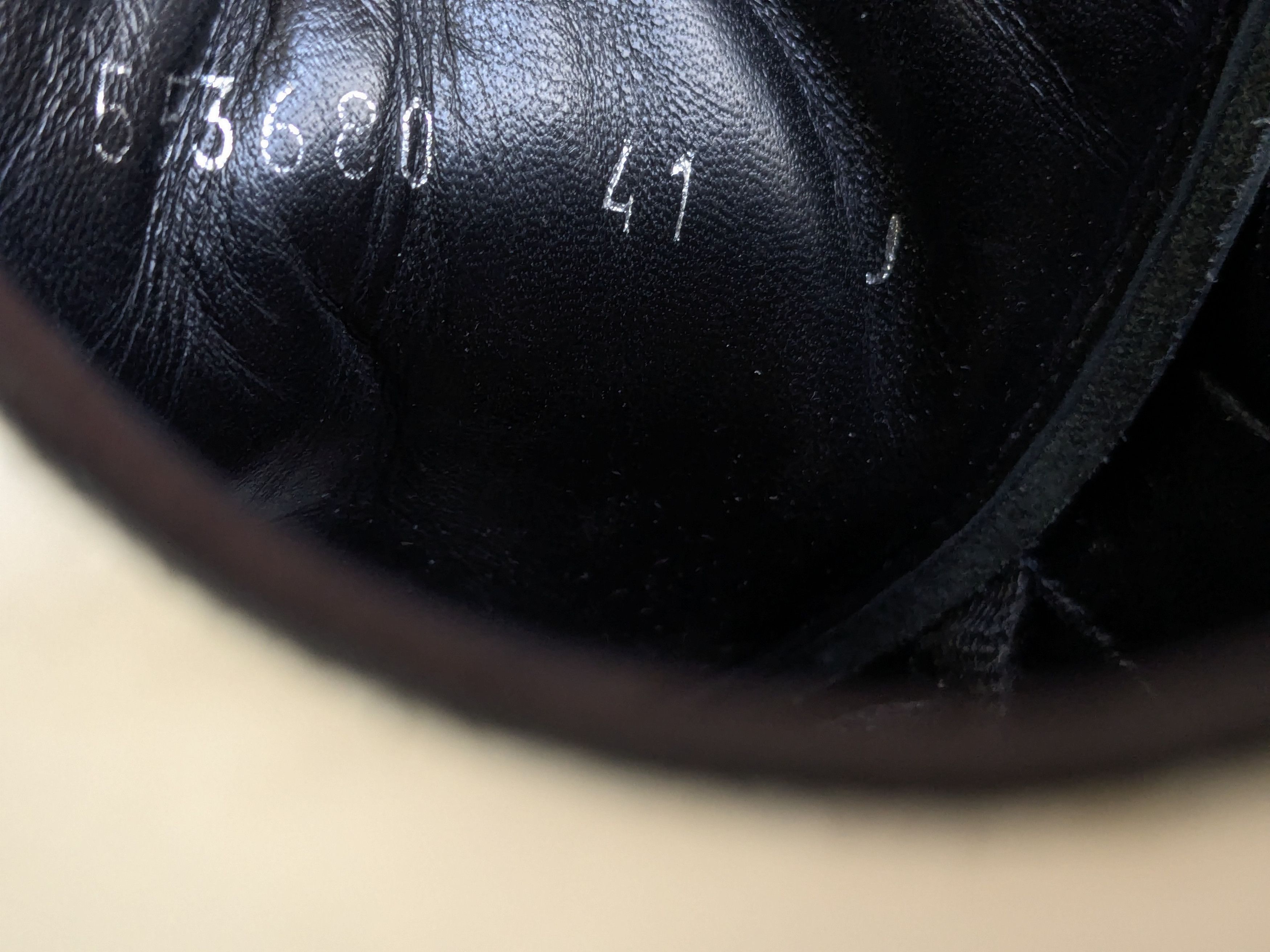 Alexander McQueen Alexander Mcqueen Oversized Larry Sneakers 8 41 Black White Size US 8 / EU 41 - 11 Thumbnail