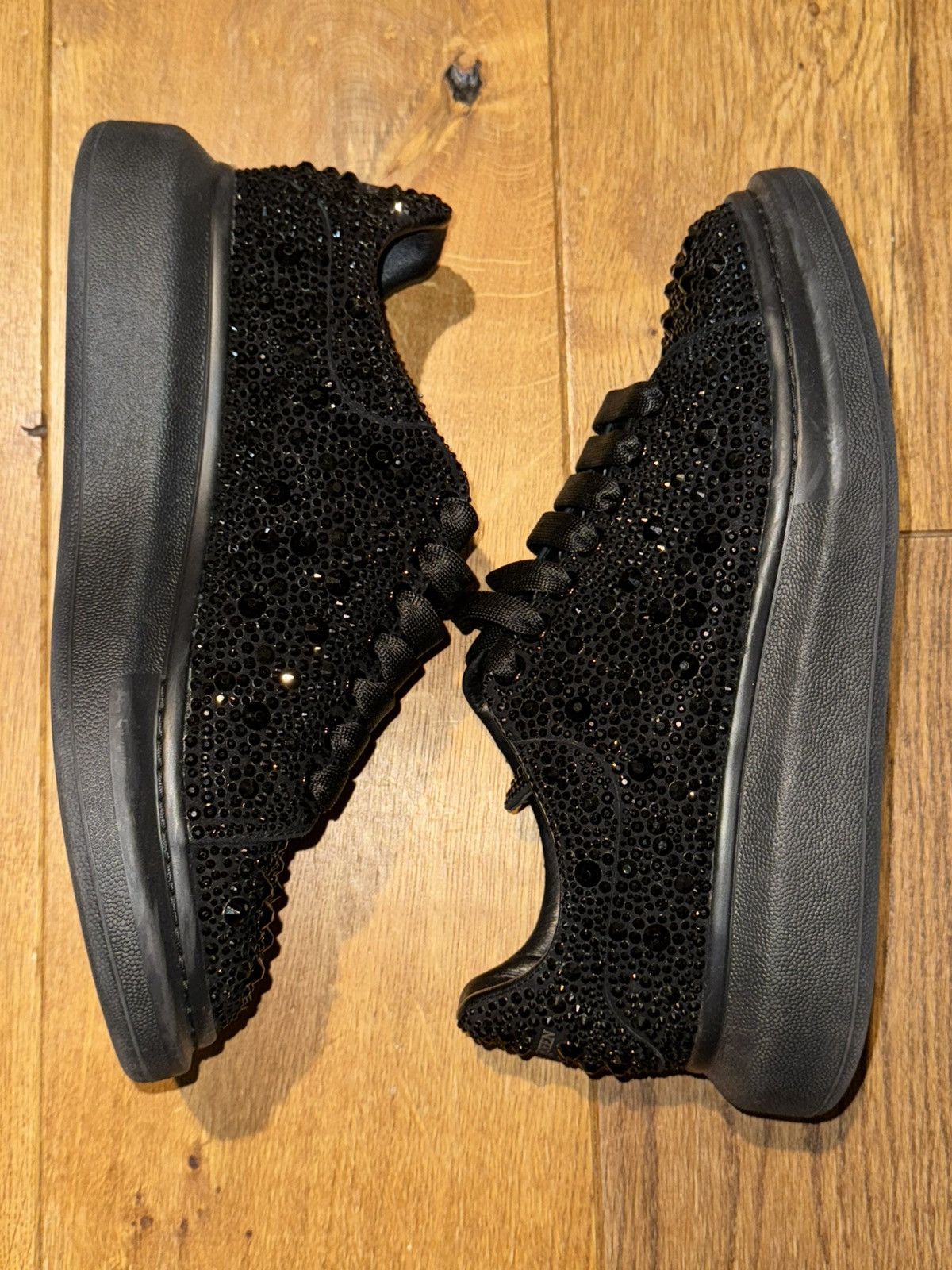 Alexander McQueen Triple Black Strass Larry Crystal-Embellished Sneakers Size US 9 / EU 42 - 3 Thumbnail