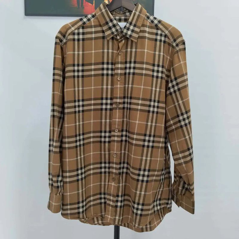 Burberry Burberry Khaki Long Sleeve Shirt for Men Size US L / EU 52-54 / 3 - 1 Thumbnail
