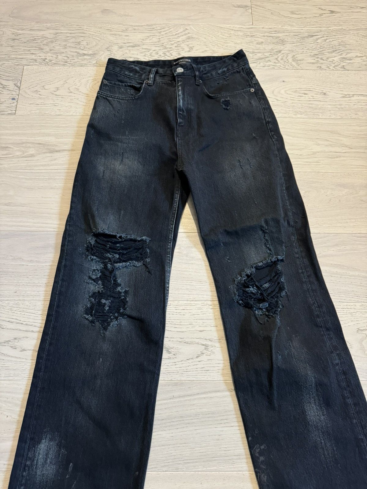 Balenciaga Balenciaga Mud Destroyed Jeans Size US 28 / EU 44 - 2 Thumbnail