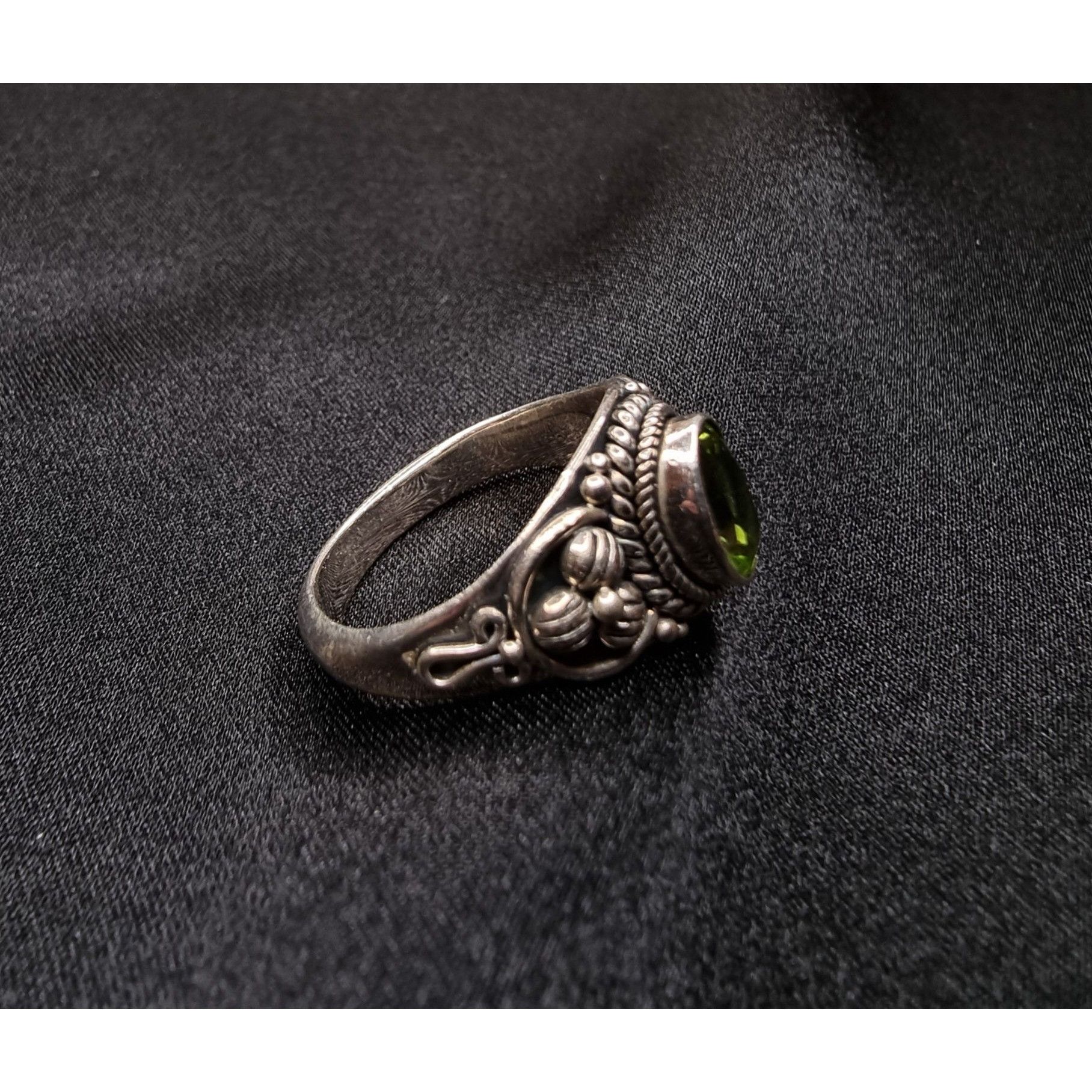 Vintage Vintage 925 Sterling Silver Green Peridot Ring Made in Indon Size ONE SIZE - 3 Thumbnail