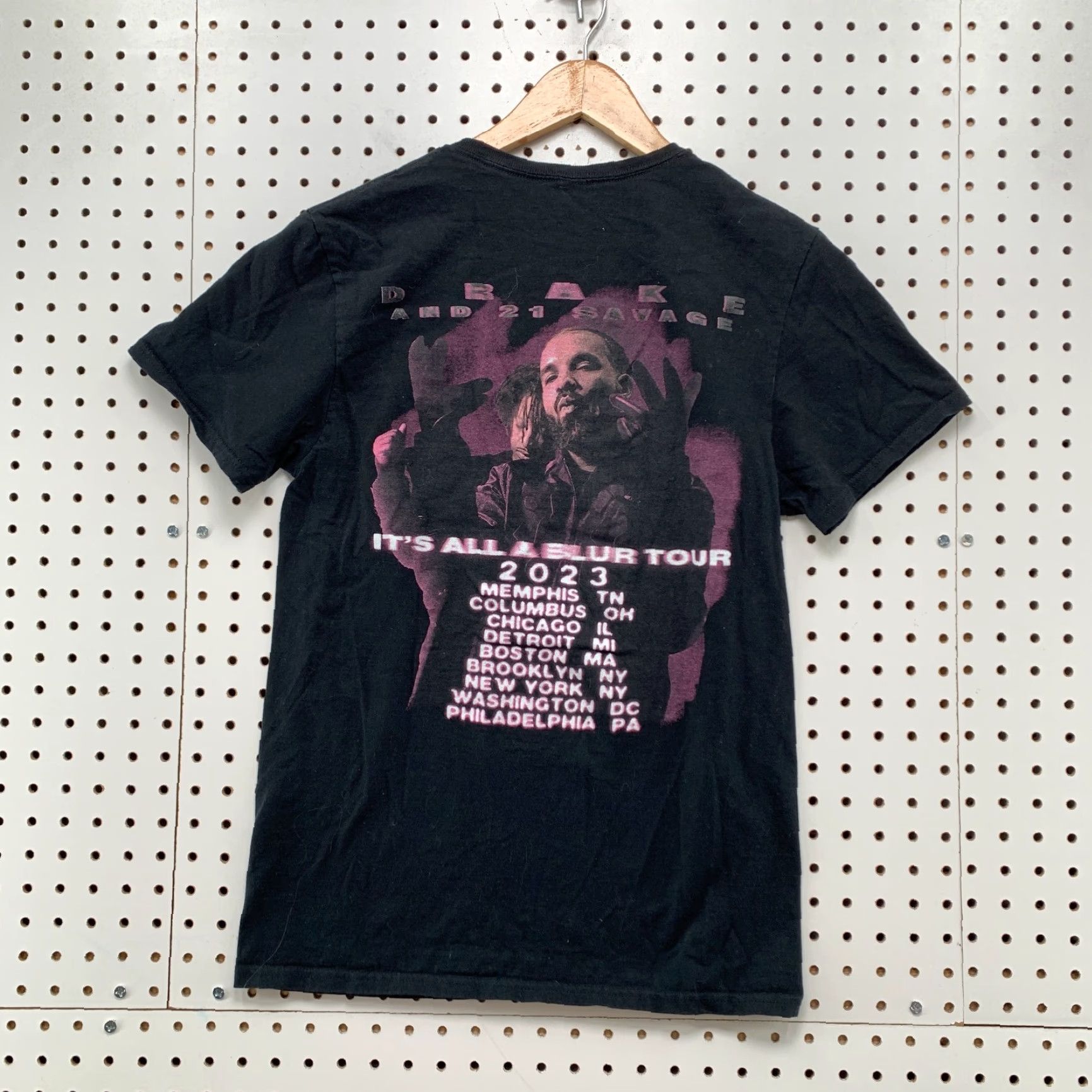 Vintage Vintage Drake 21 Savage Hip Hop Music T-Shirt Mens Small Black Short Sleeve Crew Neck Graphic Tee Size US S / EU 44-46 / 1 - 2 Thumbnail