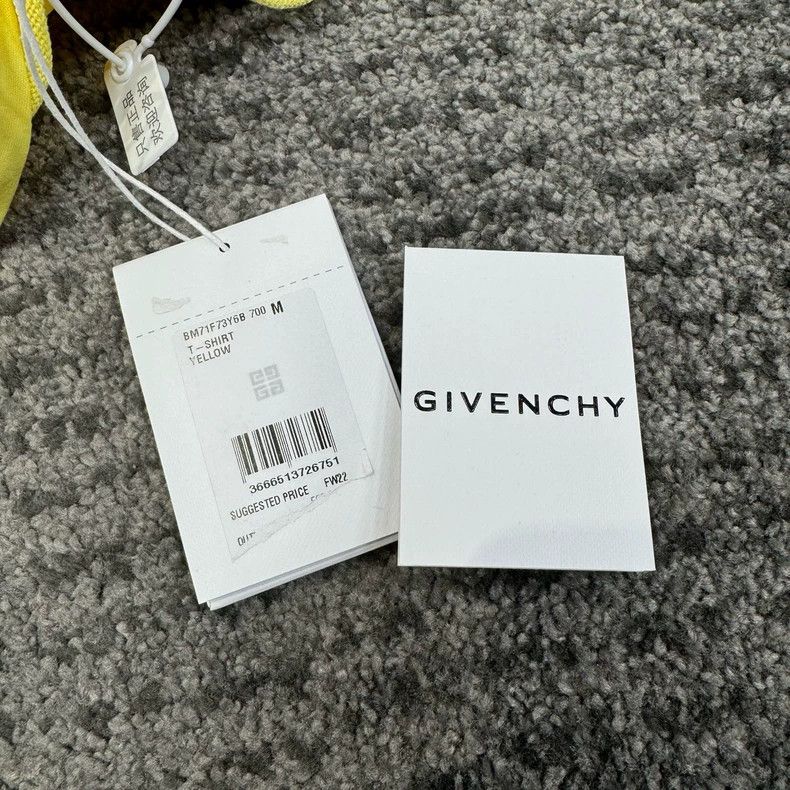 Givenchy Givenchy Small Logo yellow hoodie Size US M / EU 48-50 / 2 - 5 Thumbnail