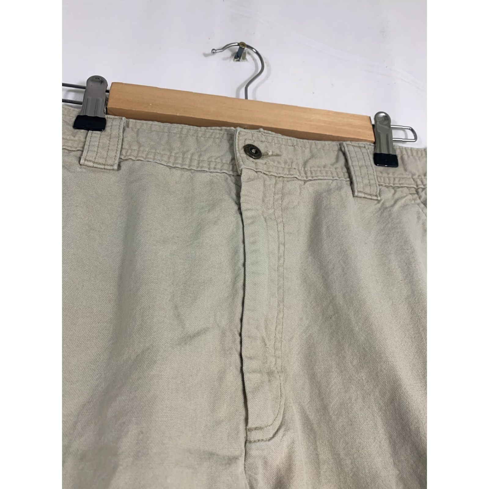 Eddie Bauer VINTAGE Eddie Bauer Mens Cargo Shorts Beige Cotton 32x9 Inseam 9" Regular Waist 32 Beige Cargo Shorts Mens Size 32 Size US 32 / EU 48 - 5 Thumbnail