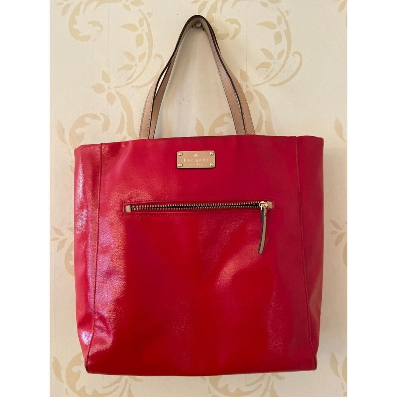 Kate Spade Ladies Kate Spade Red Patent Leather Tote Handbag Size ONE SIZE - 1 Thumbnail