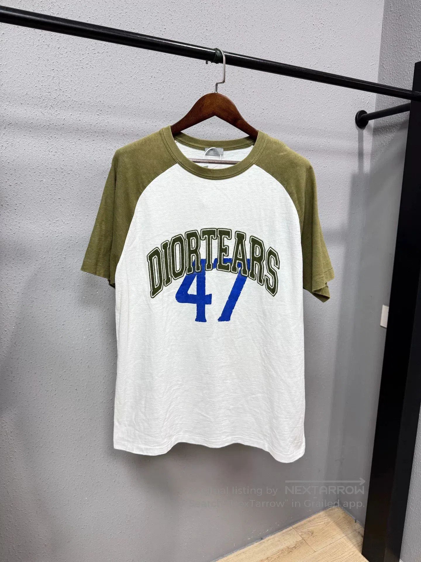 Dior New Short Sleeve Shirt Size XL.