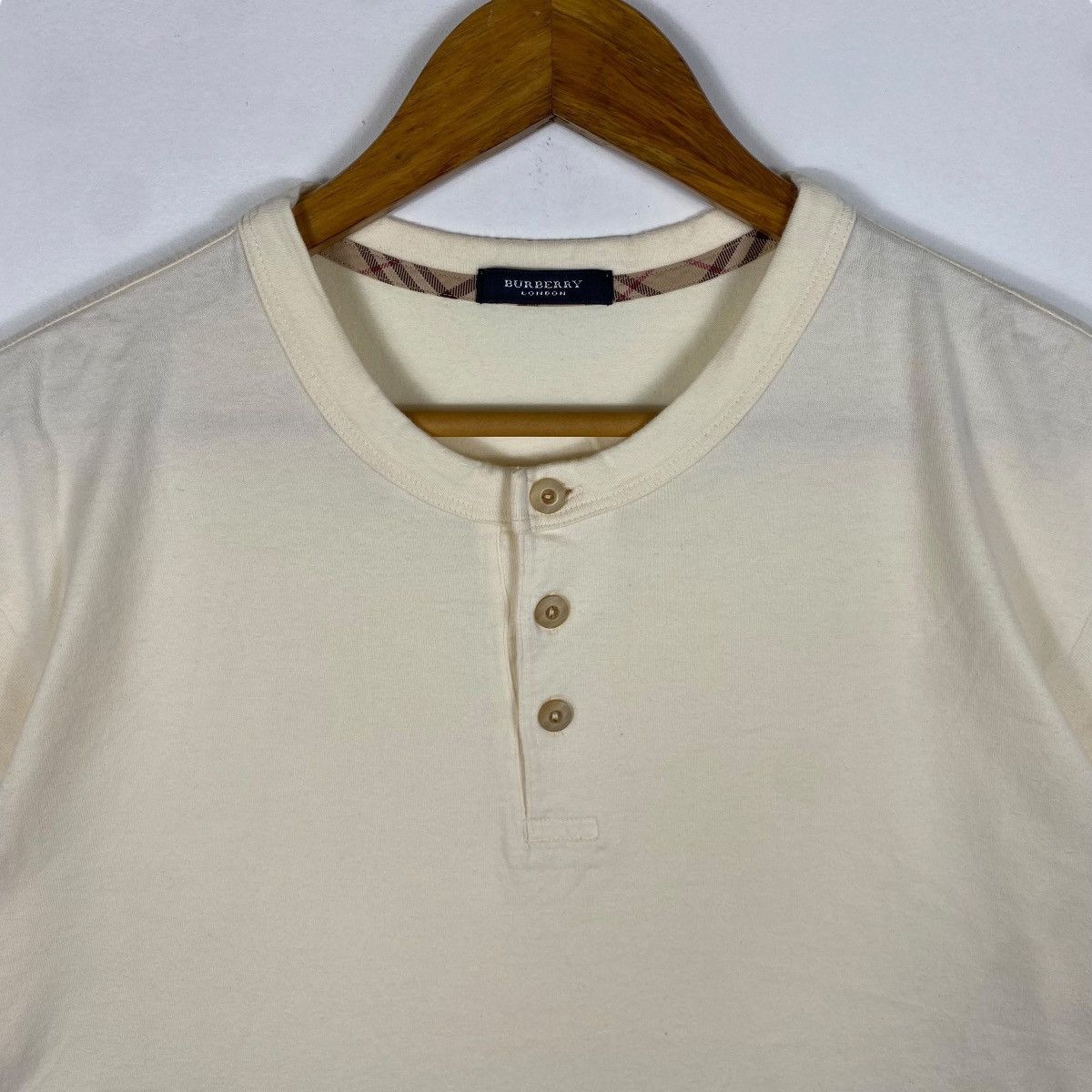 Burberry Vintage BURBERRY LONDON Henley Neck Tee Shirt Large Size Size US L / EU 52-54 / 3 - 2 Thumbnail