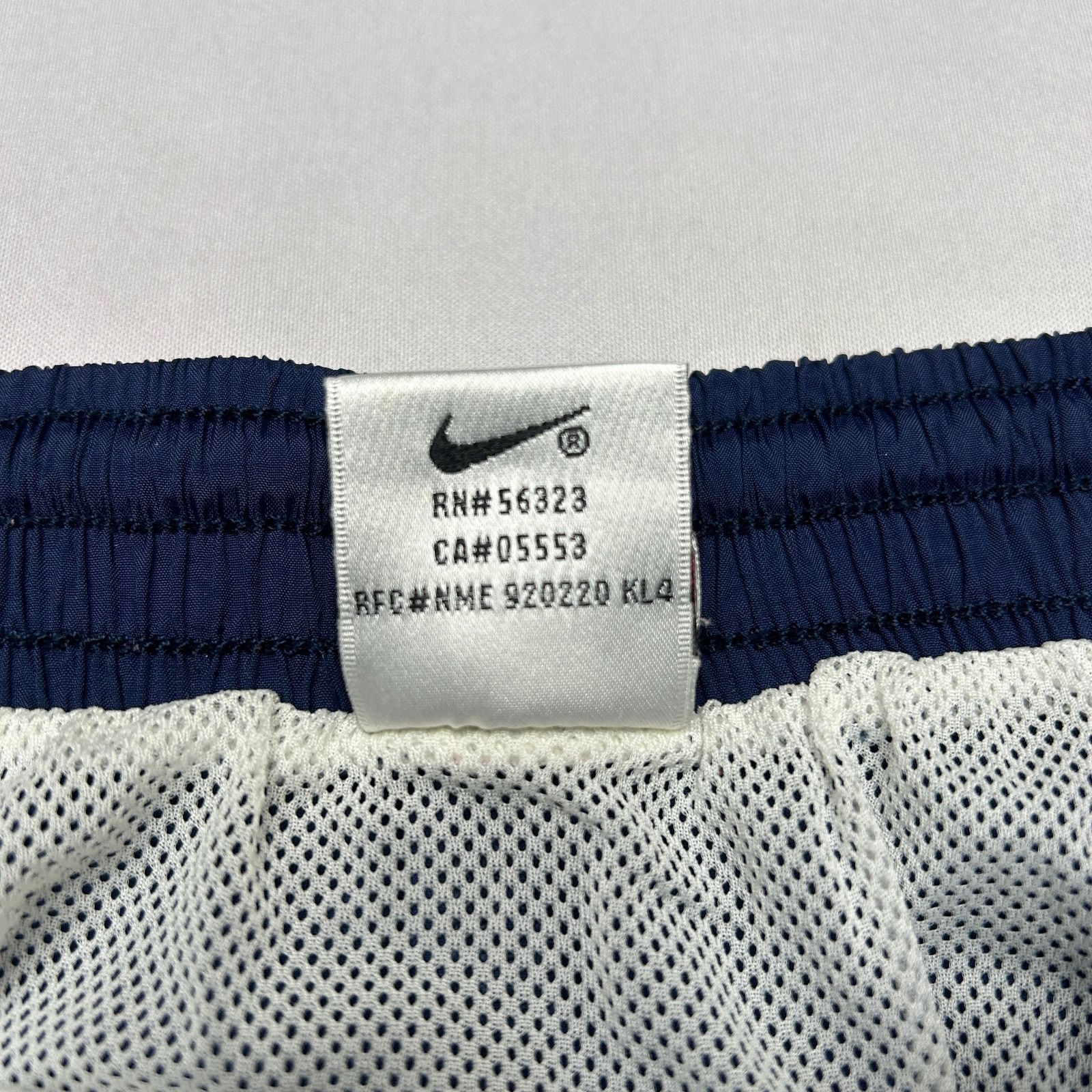 Nike × Vintage Vintage 90s Nike White Tag Big Swoosh 5" Shorts Men's M Size US 26 / EU 42 - 6 Thumbnail