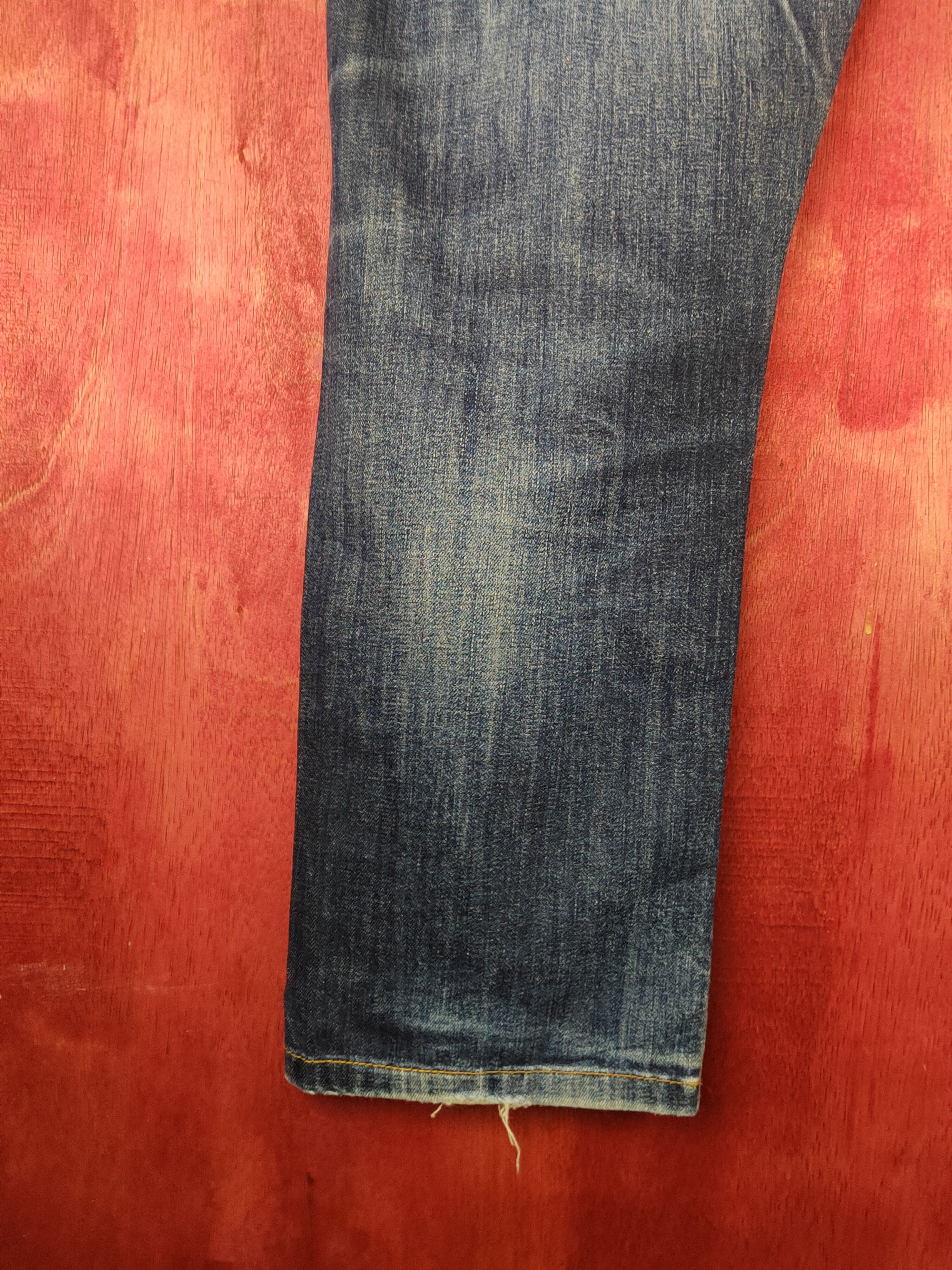 Japanese Brand Uniqlo Dark Blue Distressed ripped faded Denim #S1546 Size US 35 - 9 Thumbnail