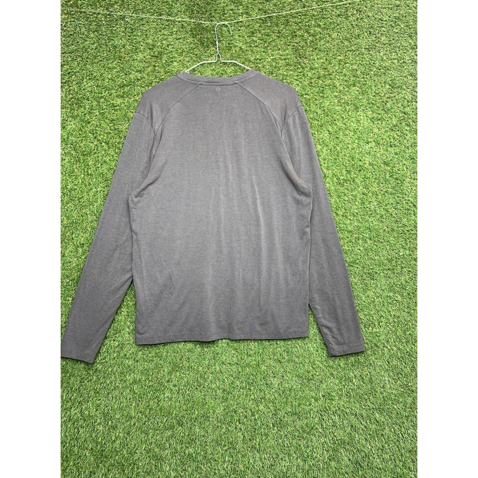 Vintage Free Fly Shirt Mens Small Gray Long Sleeve Henley Bamboo Fishing Performance Y2K Size US S / EU 44-46 / 1 - 2 Thumbnail