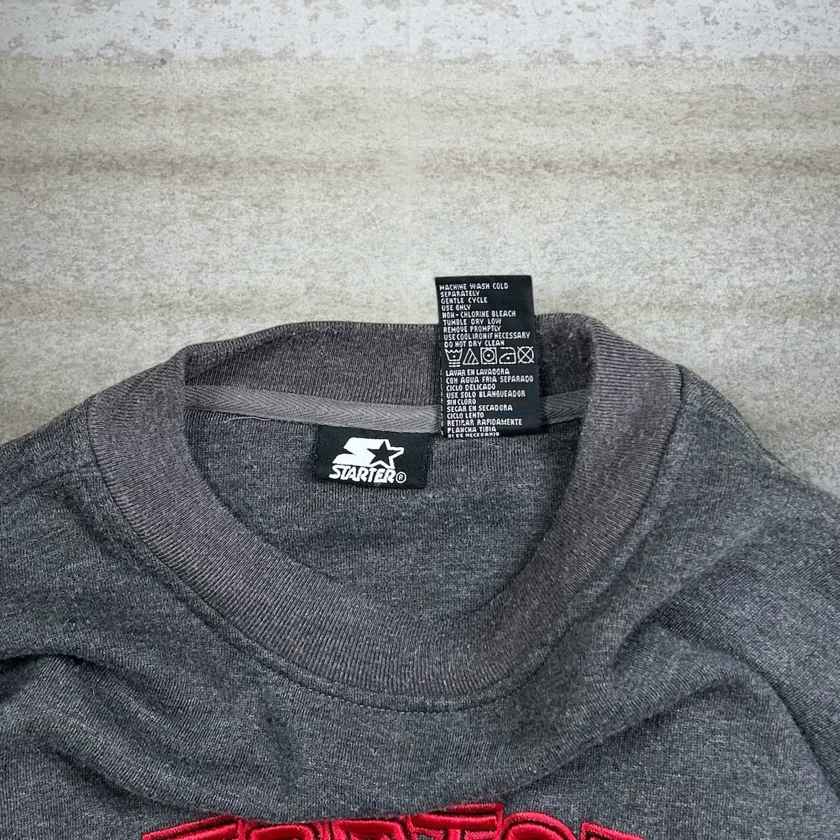 Starter Vintage 90s Starter Sweatshirt Mens XL Grey Red Pullover Size US XL / EU 56 / 4 - 4 Thumbnail