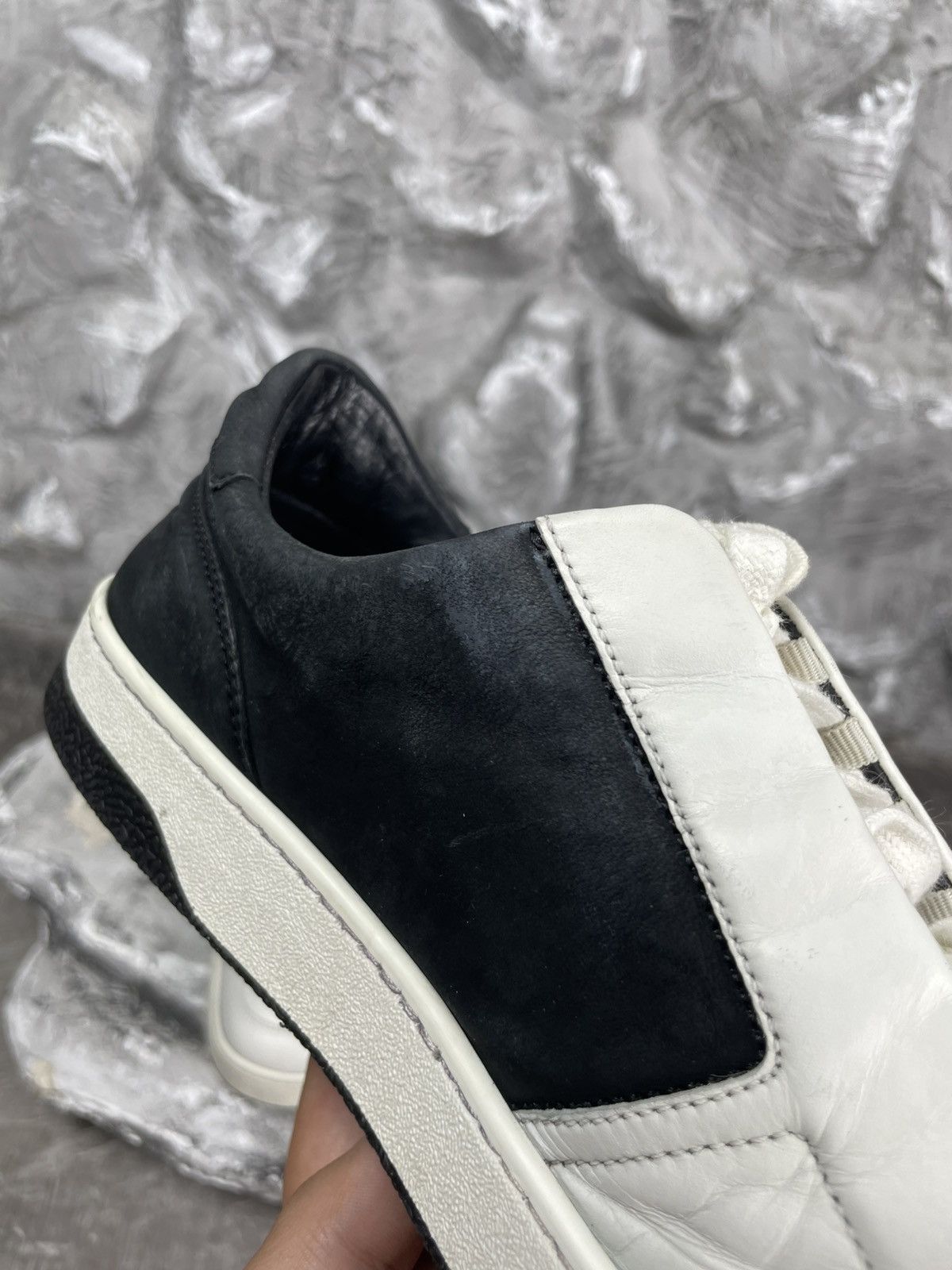 Gucci Gucci Black / White Leather Zip Sneakers Size US 9.5 / EU 42-43 - 13 Thumbnail