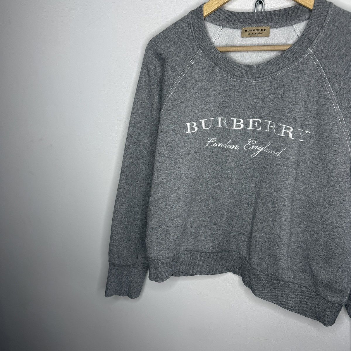 Burberry Burberry Gray Sweatshirt Spellout Logo Size M / US 6-8 / IT 42-44 - 2 Thumbnail