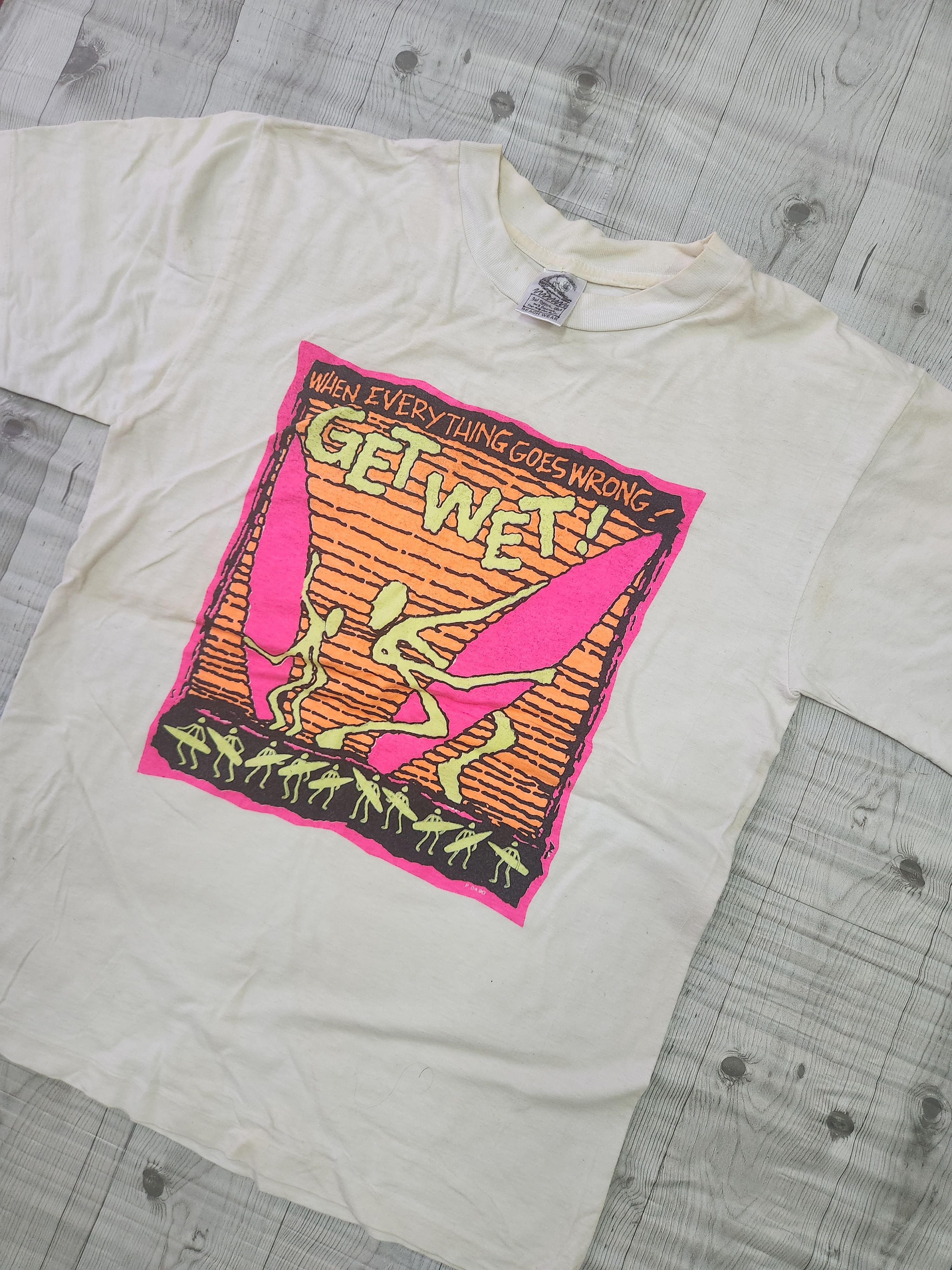 Vintage Vintage 1990s Bali Surf TShirt Get Wet Single Stitches Size US S / EU 44-46 / 1 - 6 Thumbnail