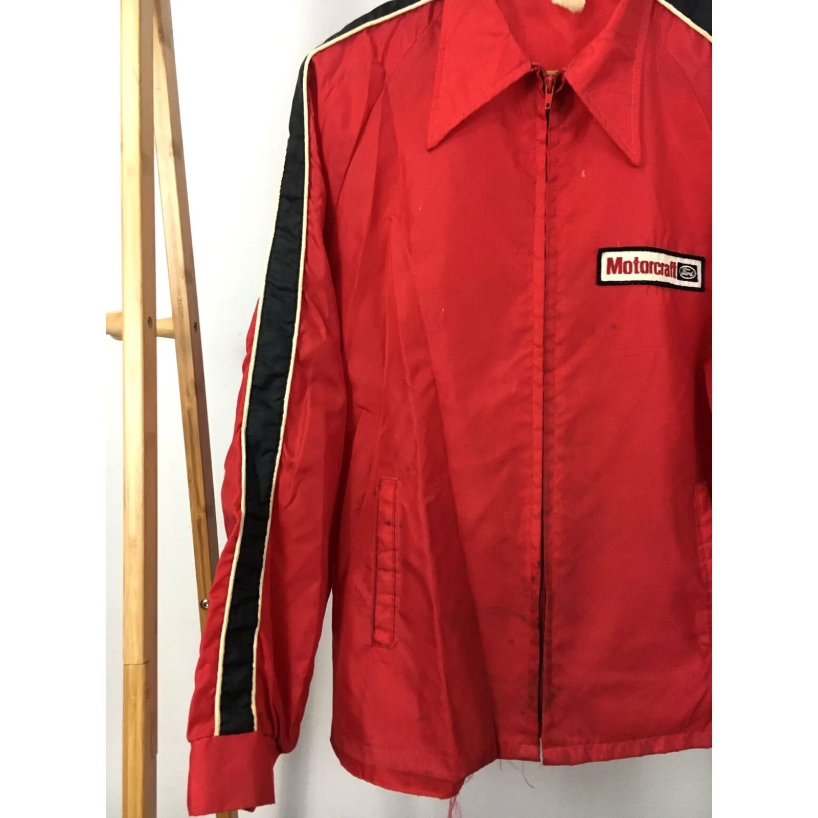 Vintage VINTAGE RARE 70s Motorcraft Ford Striped Tape Drag Racing Windbreaker Jacket Size L Red Men Jacket Size US L / EU 52-54 / 3 - 6 Thumbnail