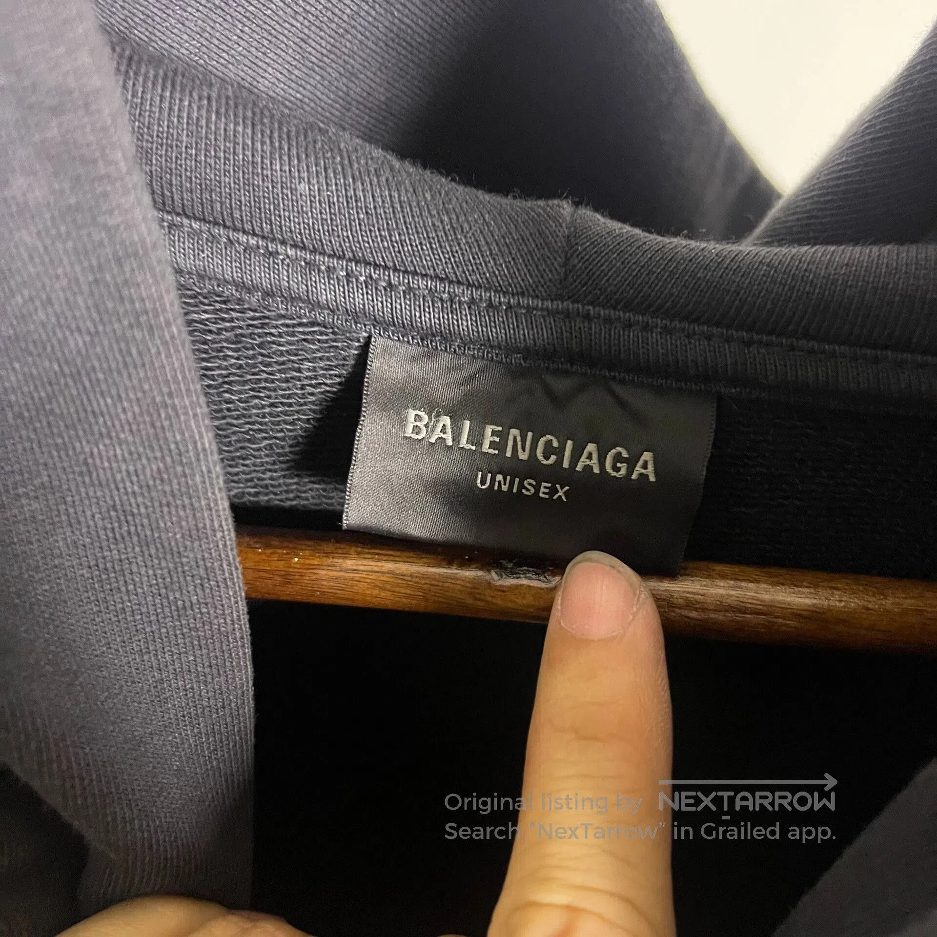 Balenciaga Balenciaga Washed Black Embroidered Hoodie 3XL. Size US M / EU 48-50 / 2 - 3 Thumbnail