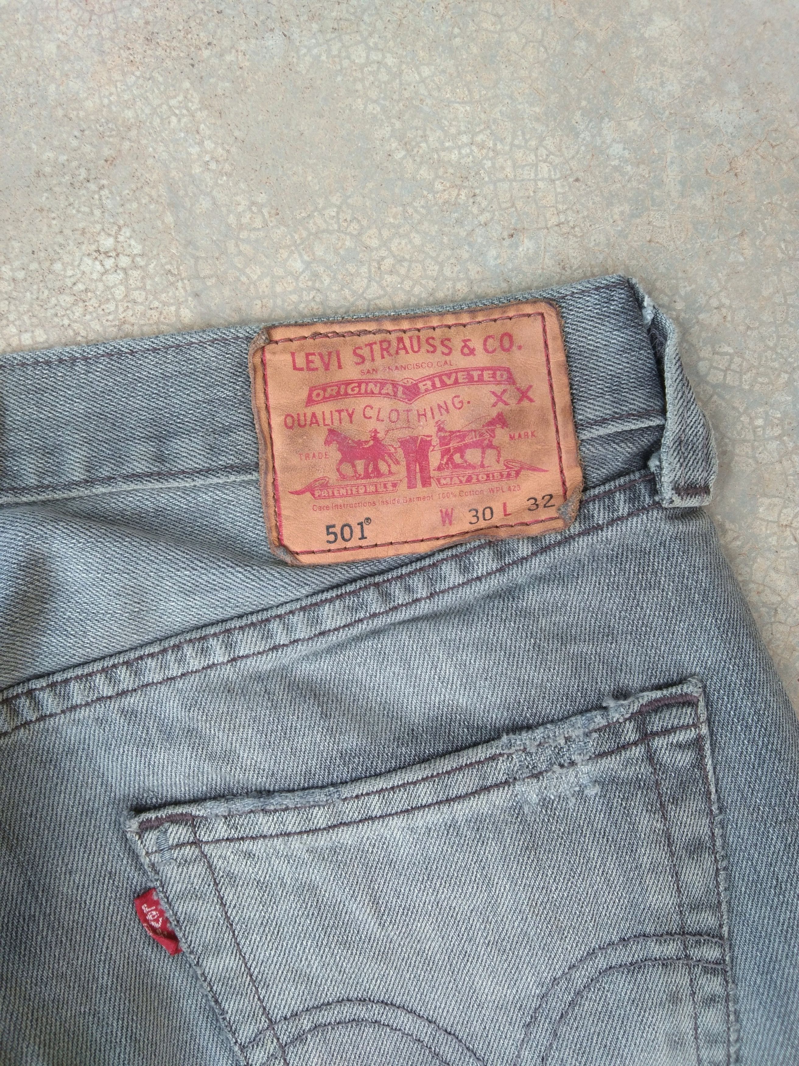 Levi's Vintage Levi's 501 Straight Leg Distressed Jeans 30x32 Size US 30 / EU 46 - 4 Thumbnail