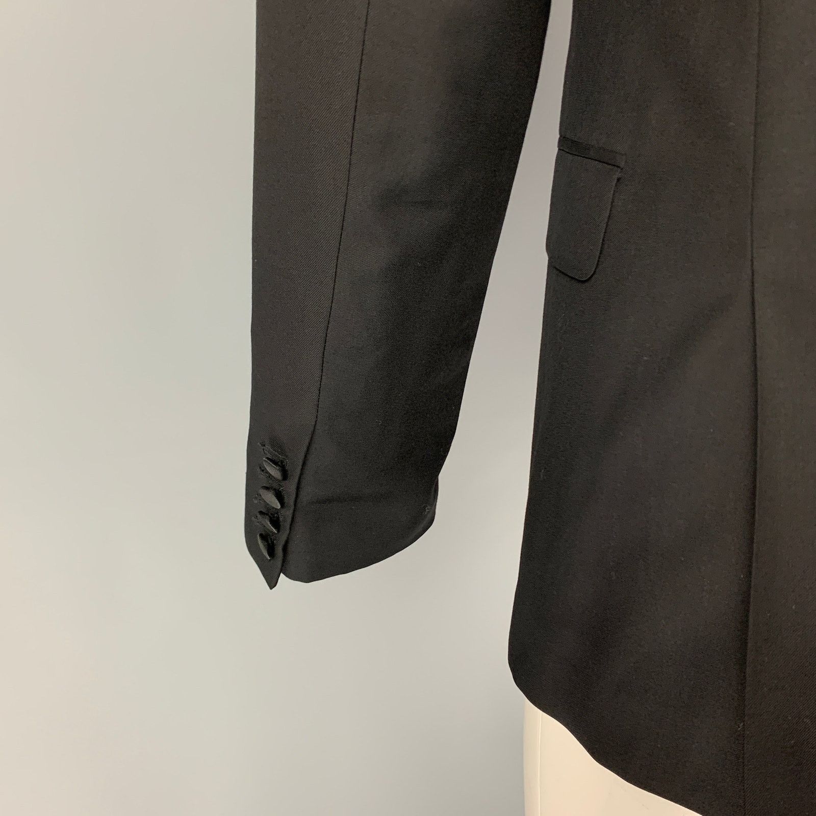 Calvin Klein Size 38 Black Wool Peak Lapel Sport Coat Size 38R - 4 Thumbnail