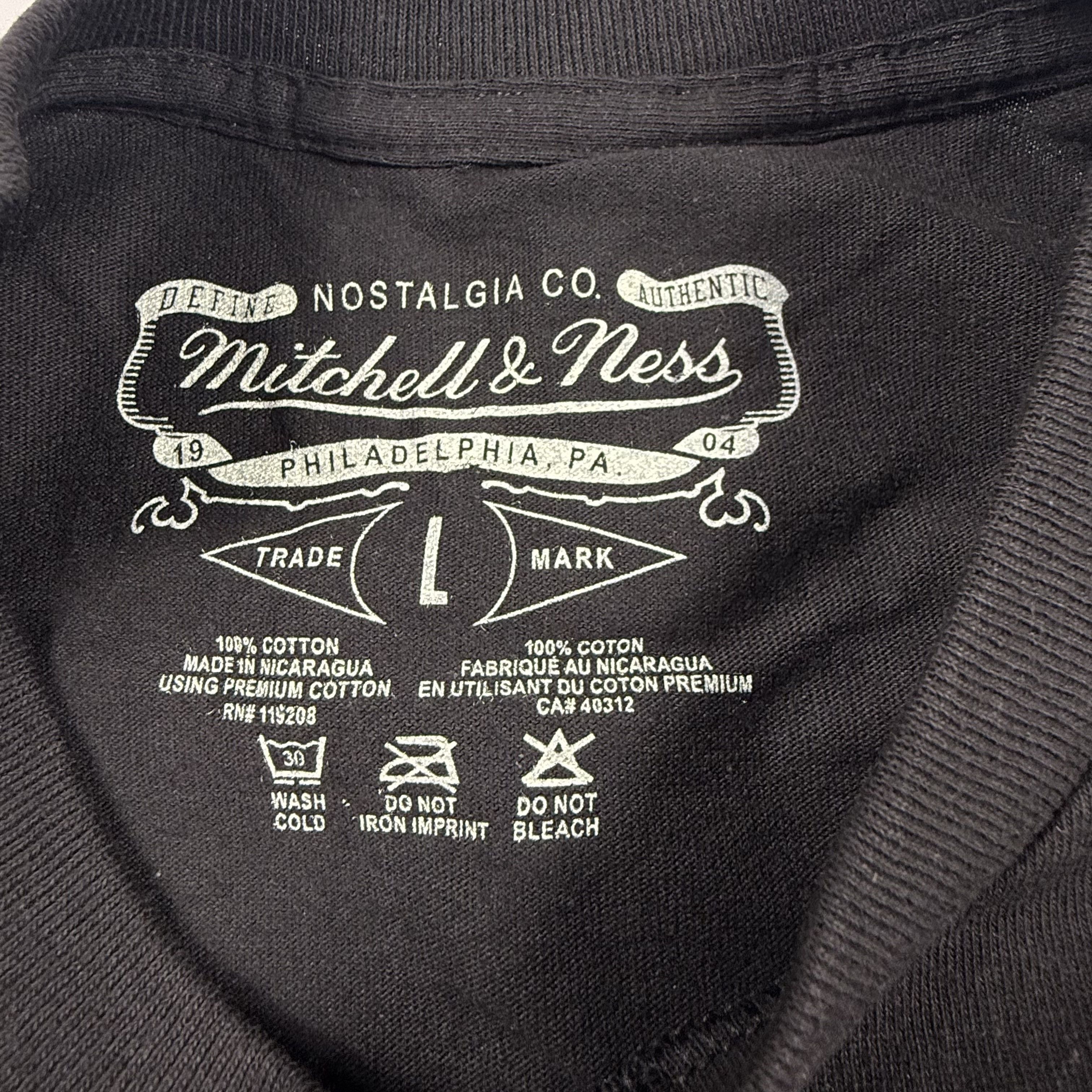 Mitchell & Ness Mitchell & Ness Chicago White Sox Flaming Shirt Cooperstown Size US L / EU 52-54 / 3 - 5 Thumbnail