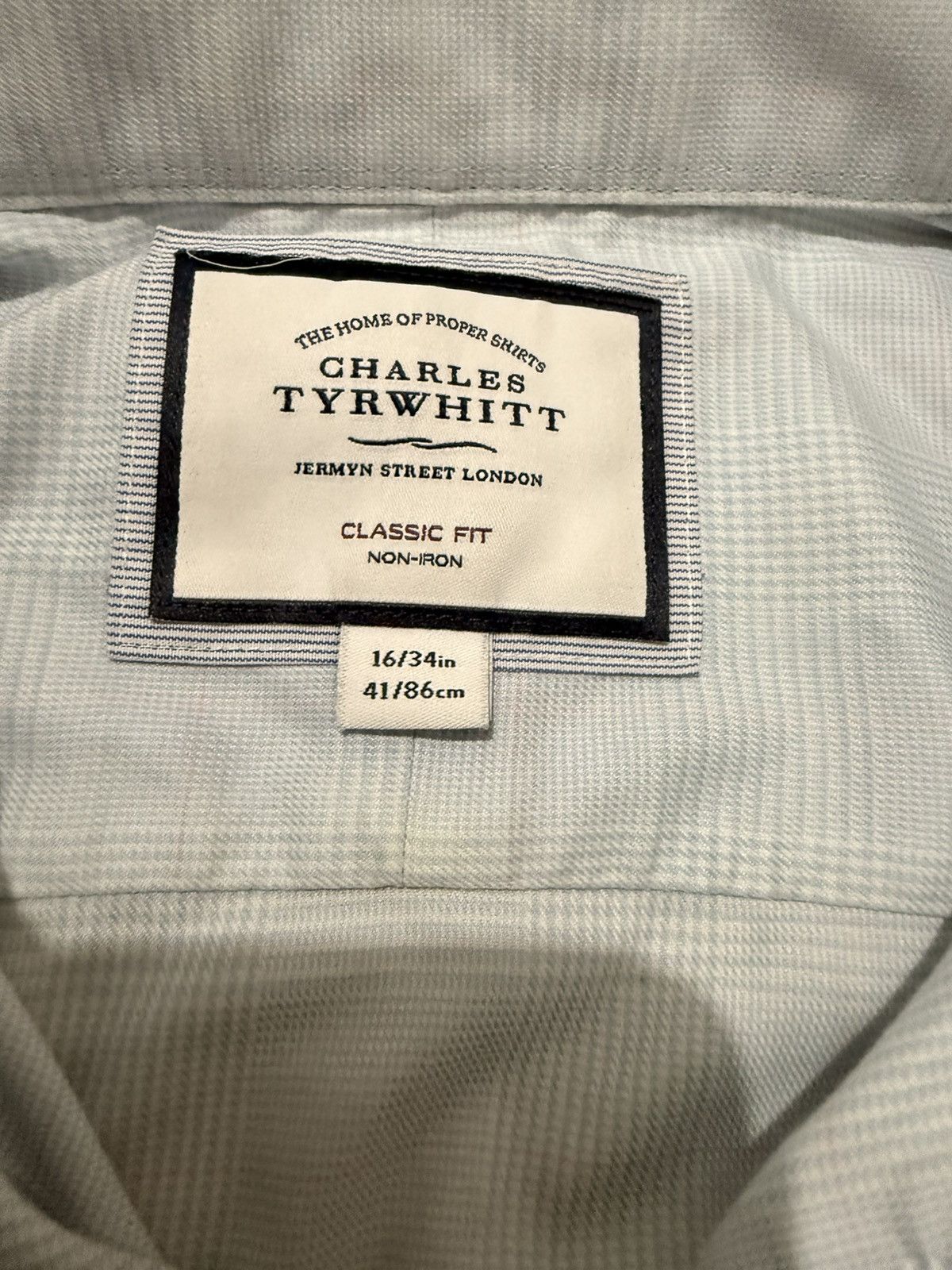 Charles Tyrwhitt Charles Tyrwhitt Classic Fit Shirt Size 34R - 3 Thumbnail